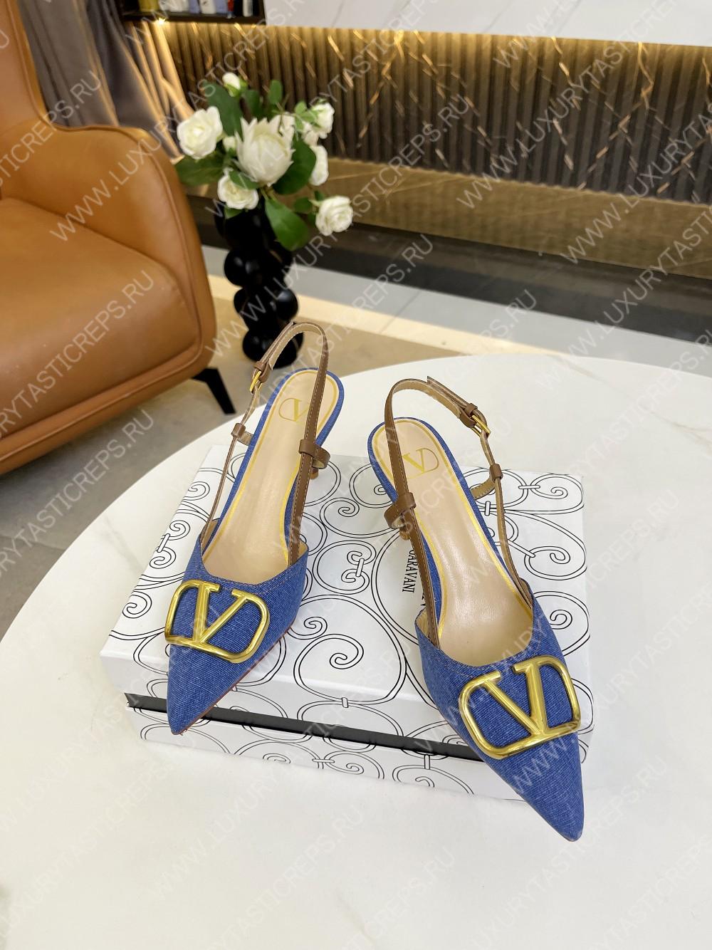 VALENTINO VLOGO SIGNATURE SLINGBACK PUMP BLUE 2W2S0R01TMK