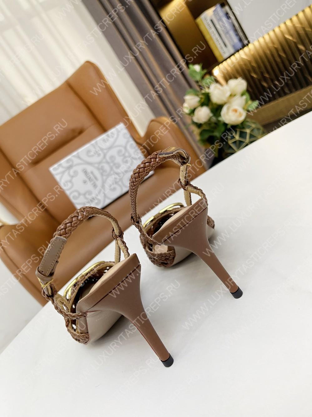 VALENTINO VLOGO SIGNATURE SLINGBACK PUMP BROWN 2W2S0R01TMK