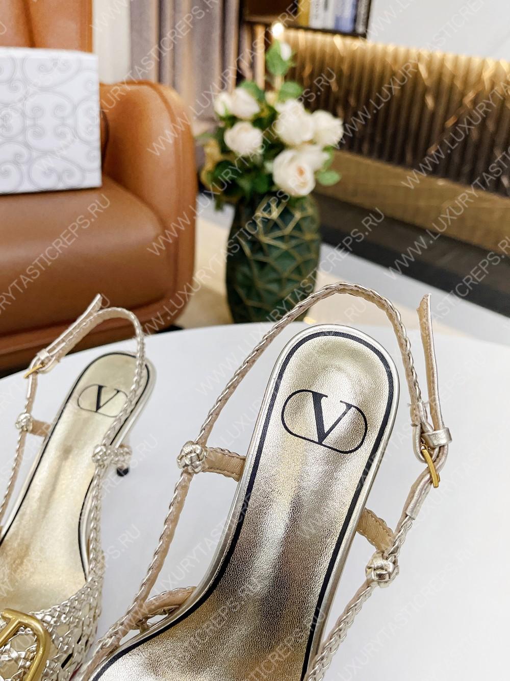 VALENTINO VLOGO SIGNATURE SLINGBACK PUMP PLATINUM 2W2S0R01TMK