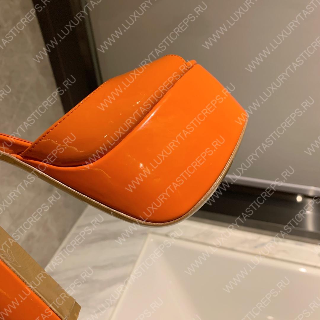 VALENTINO TAN-GO PLATFORM SANDAL ORANGE 1W2S0FE0VNE_I16