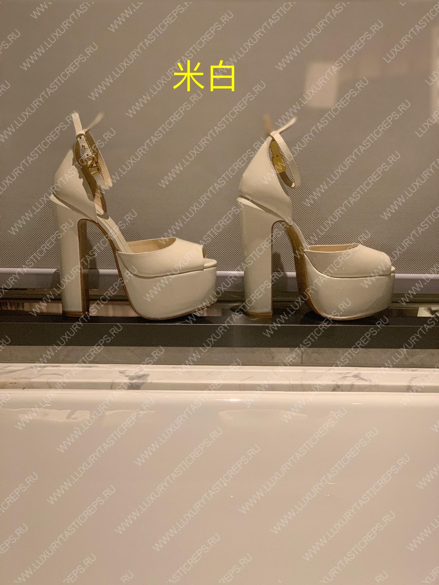 VALENTINO TAN-GO PLATFORM SANDAL OFF WHITE 1W2S0FE0VNE_I16