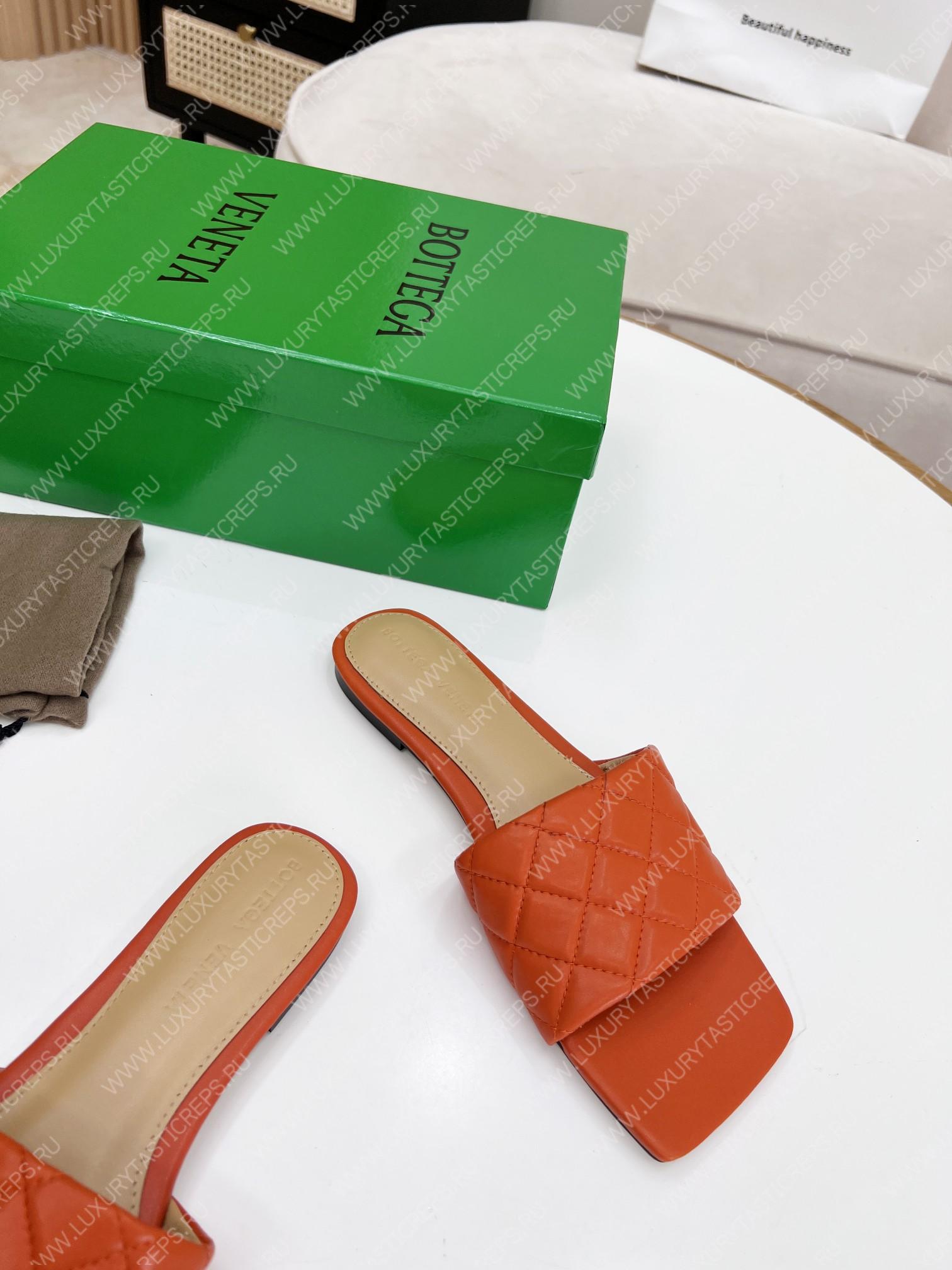 bo*te*ga Ve*ne*ta padded flat sandals orange 627710v
