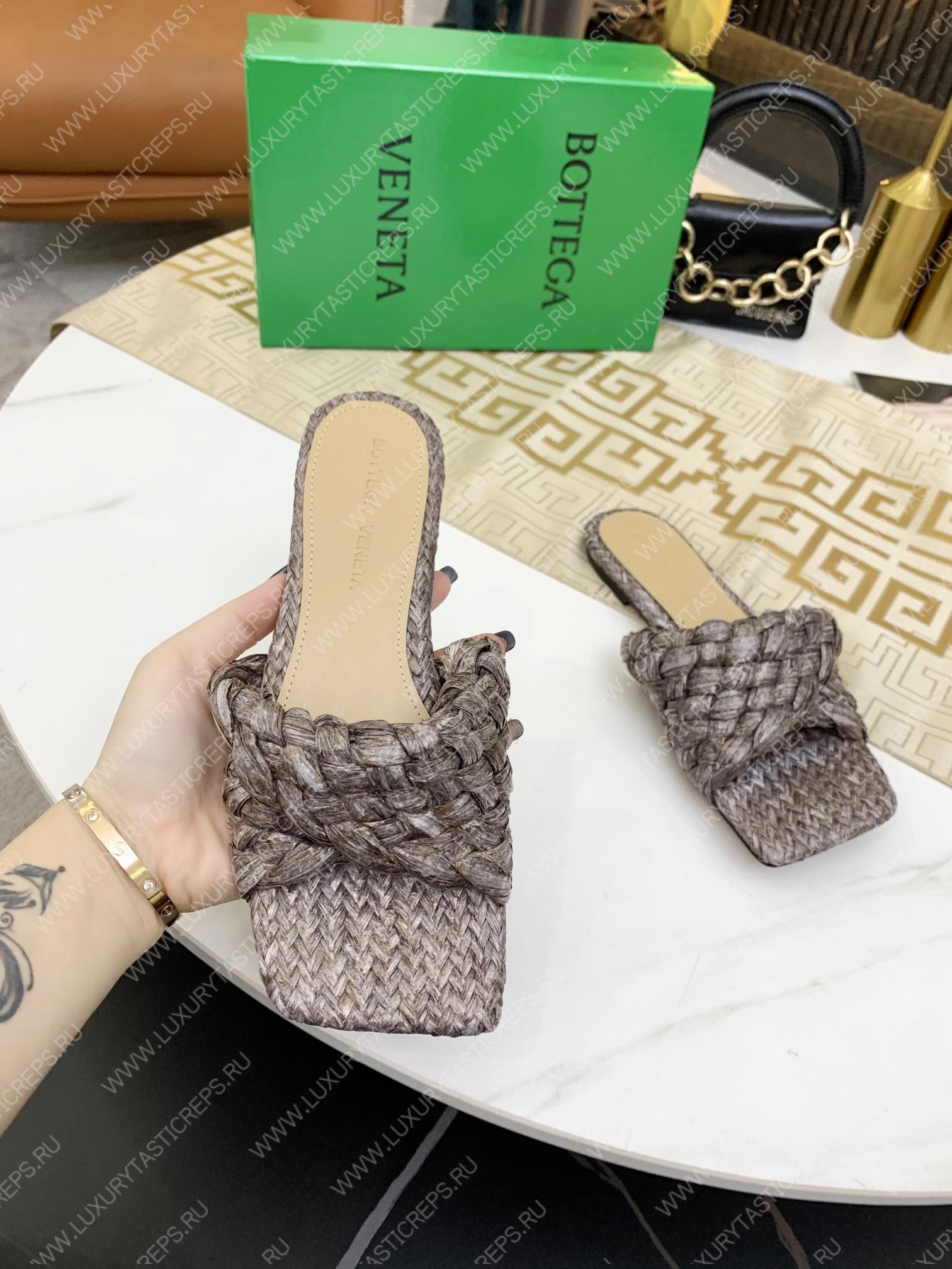 bo*te*ga Ve*ne*ta dot wave sandal brown 708880v