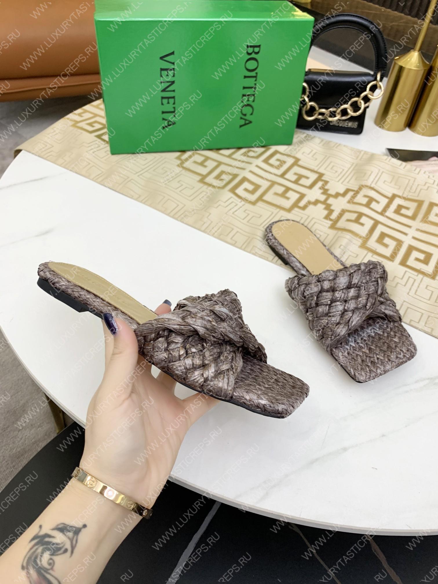 bo*te*ga Ve*ne*ta dot wave sandal brown 708880v