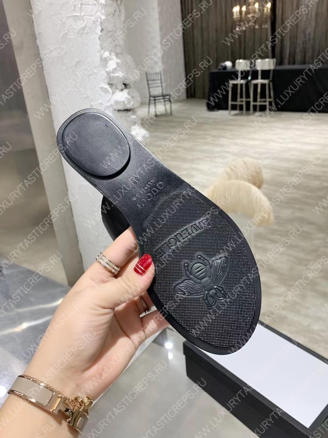 G*u*i leather thong sandal with double g black 497444