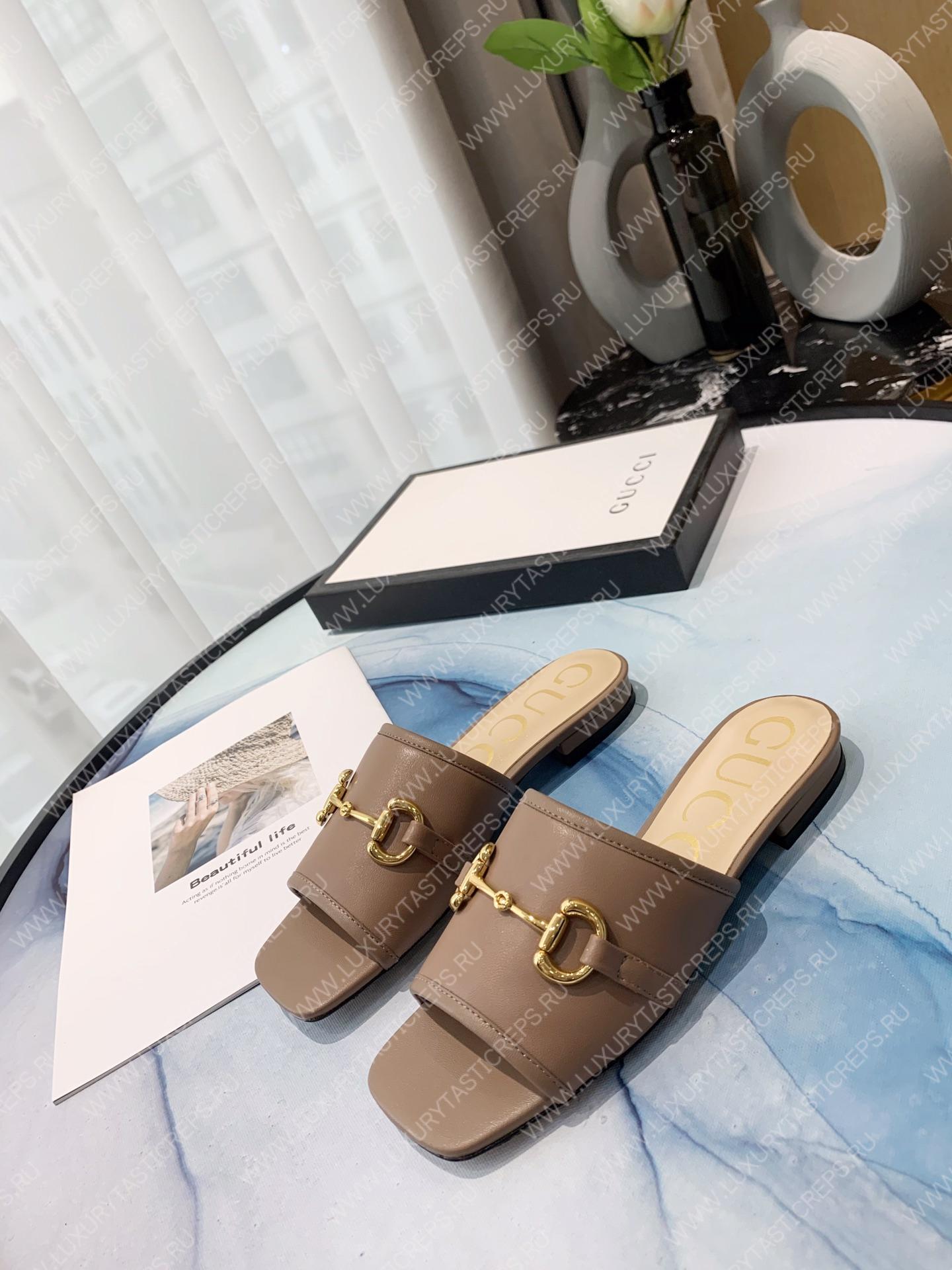 G*u*i slides beige 623111