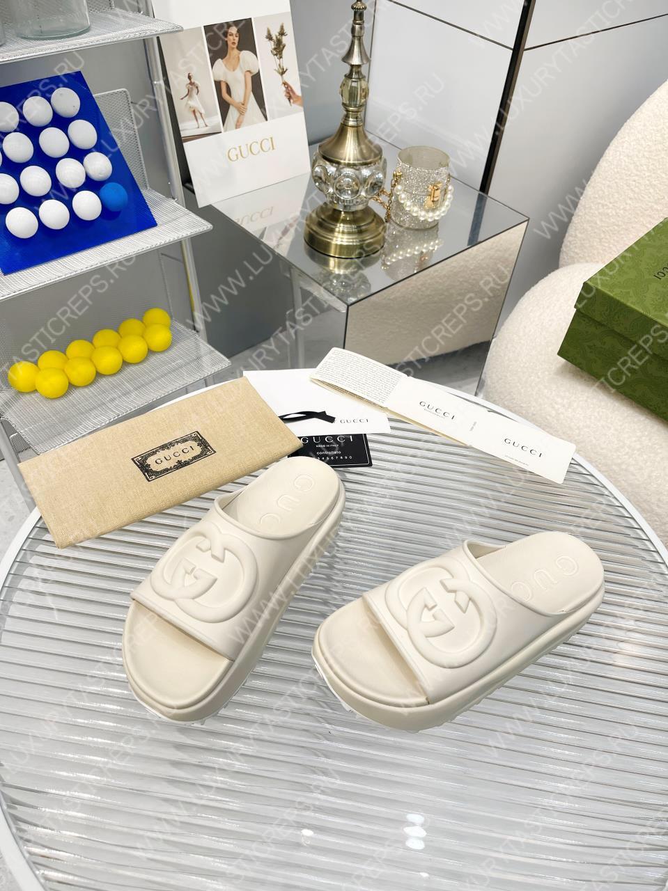 G*u*i slide sandal off-white 692845