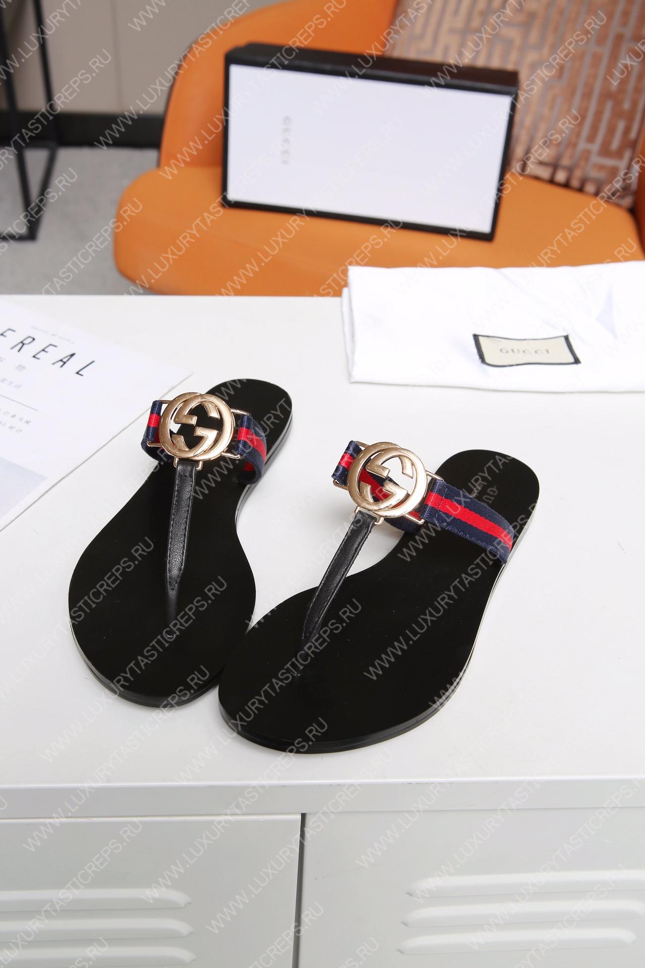 G*u*i black web stripe flip-flops blue and red 630307