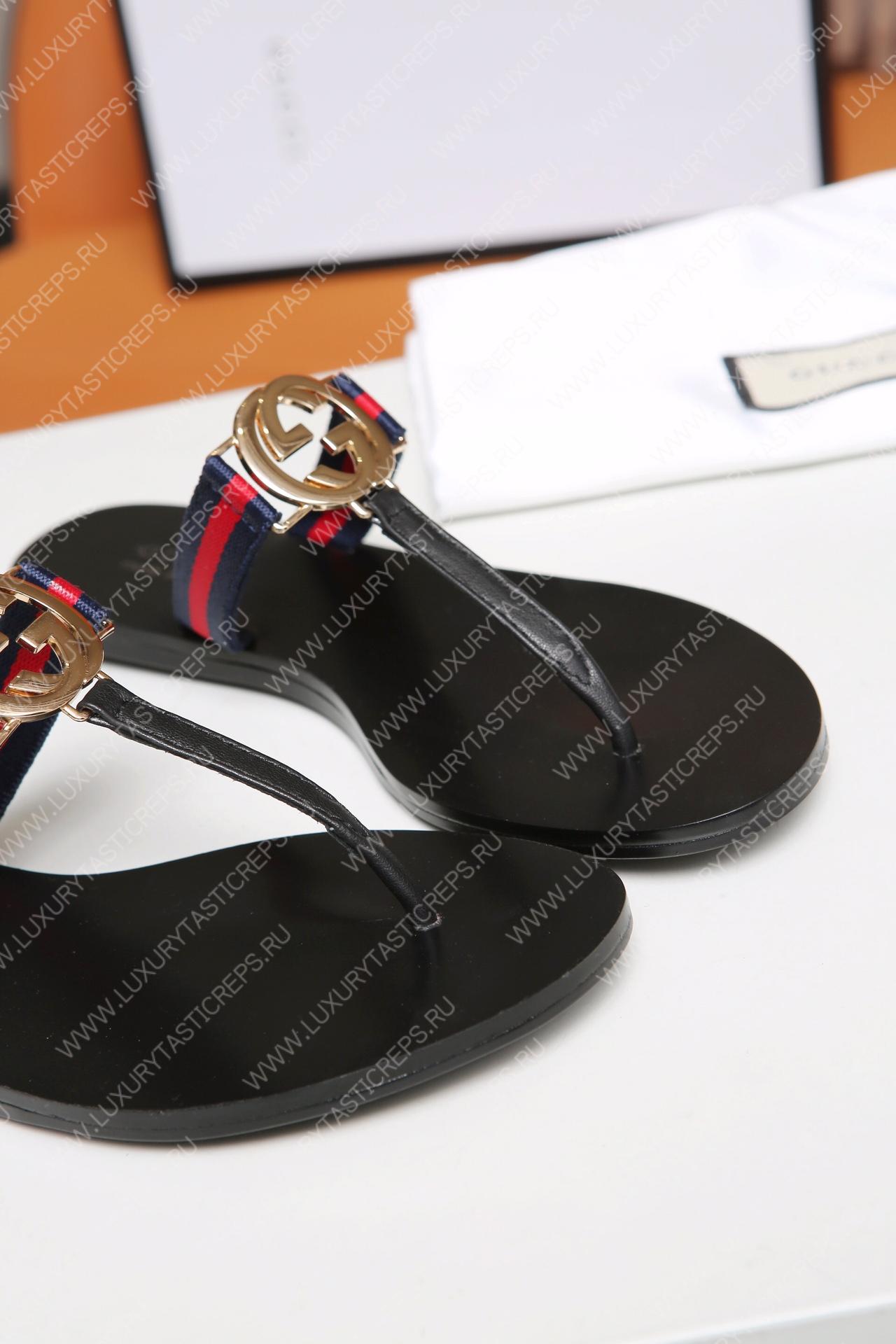 G*u*i black web stripe flip-flops blue and red 630307