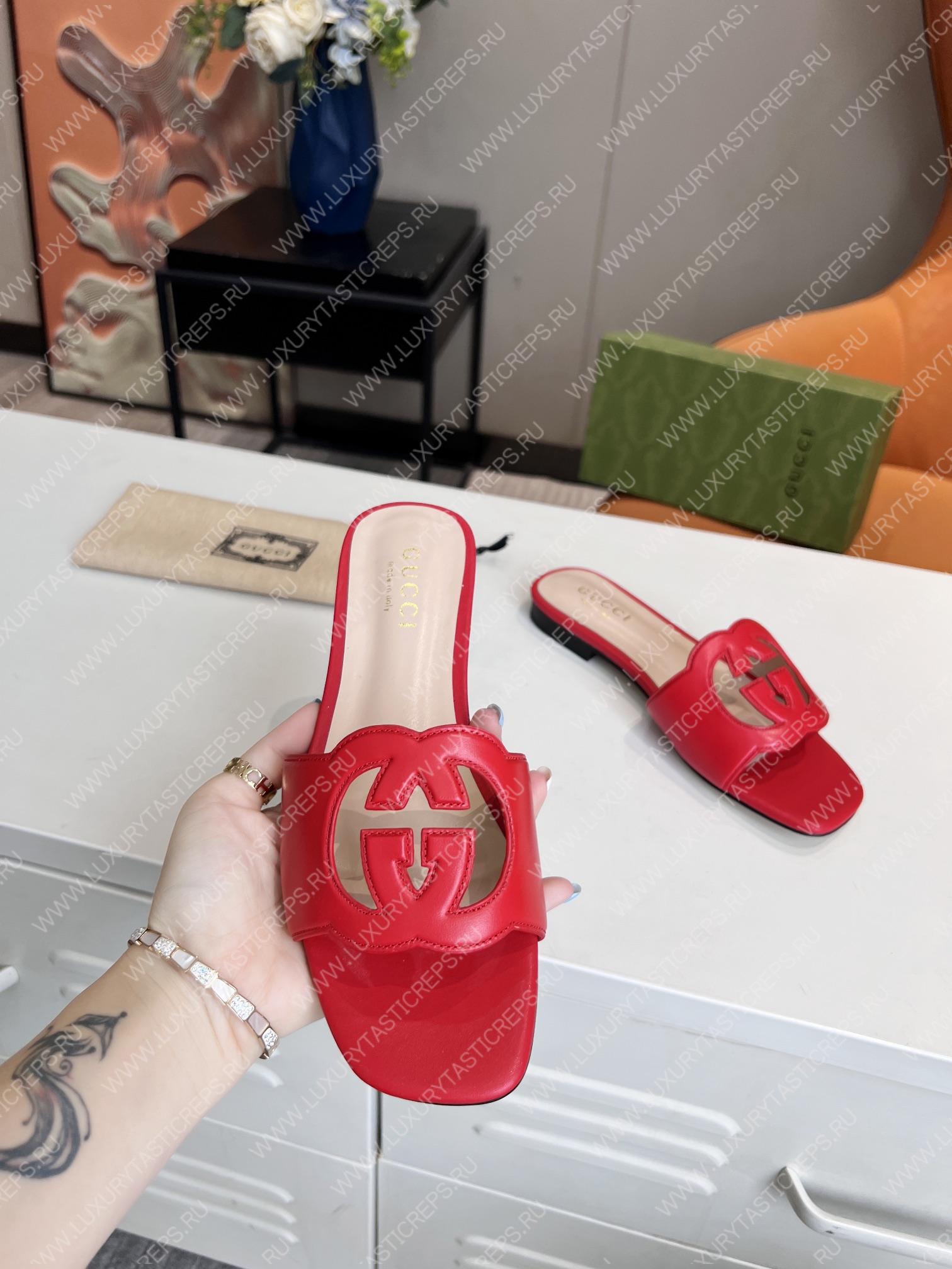 G*u*i interlocking g cut-out slide sandal red 694451