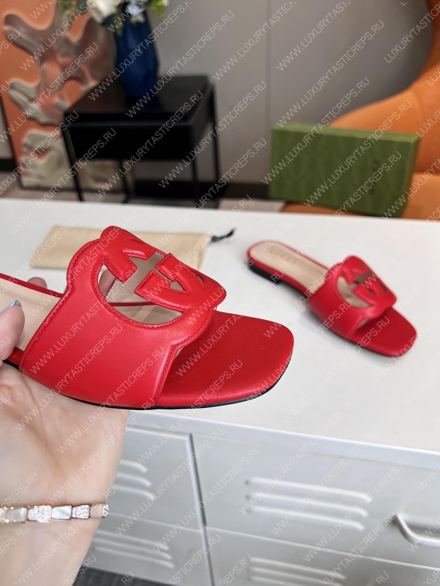 G*u*i interlocking g cut-out slide sandal red 694451