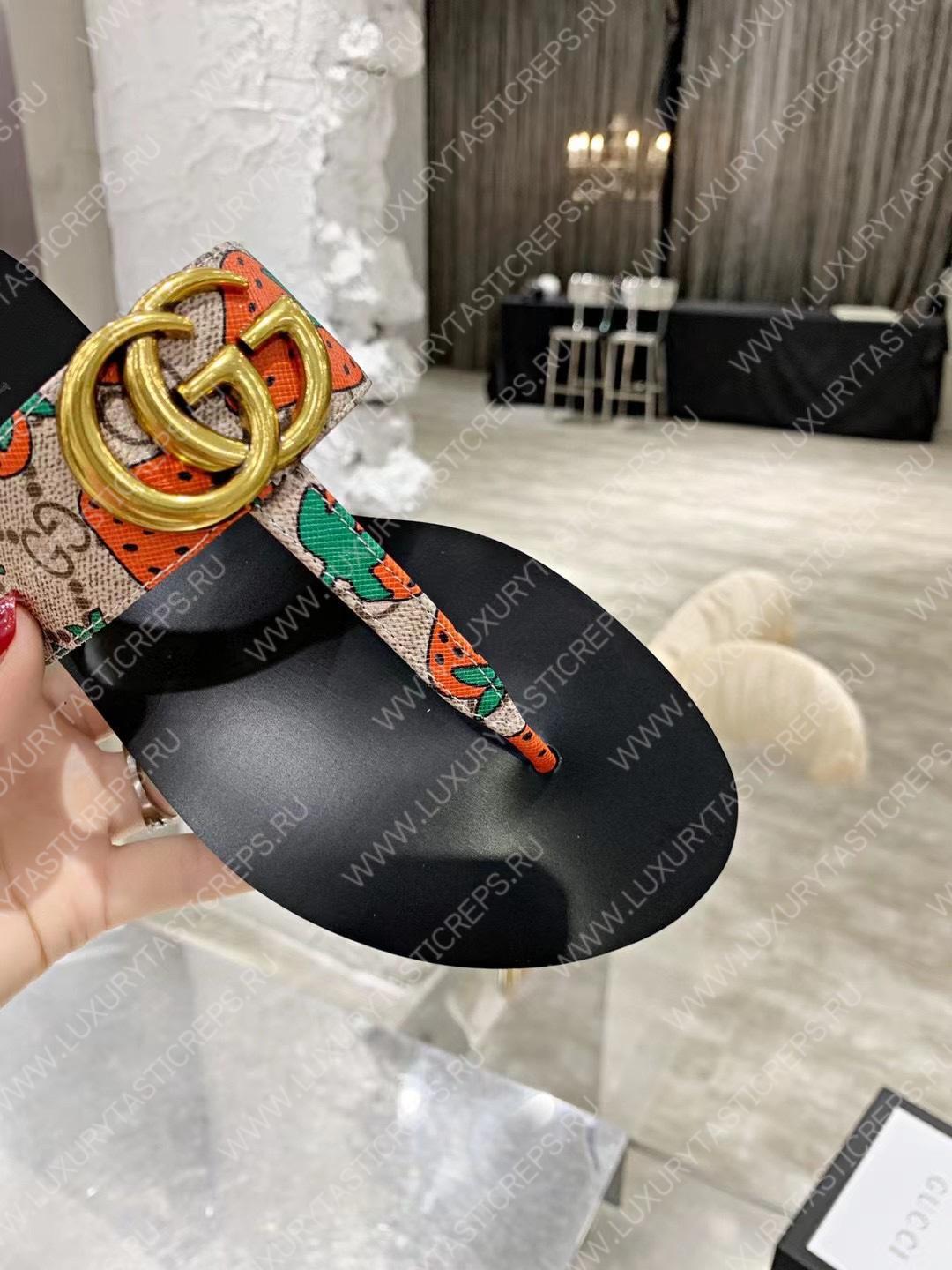 G*u*i leather thong sandal with double g multicolour 497444