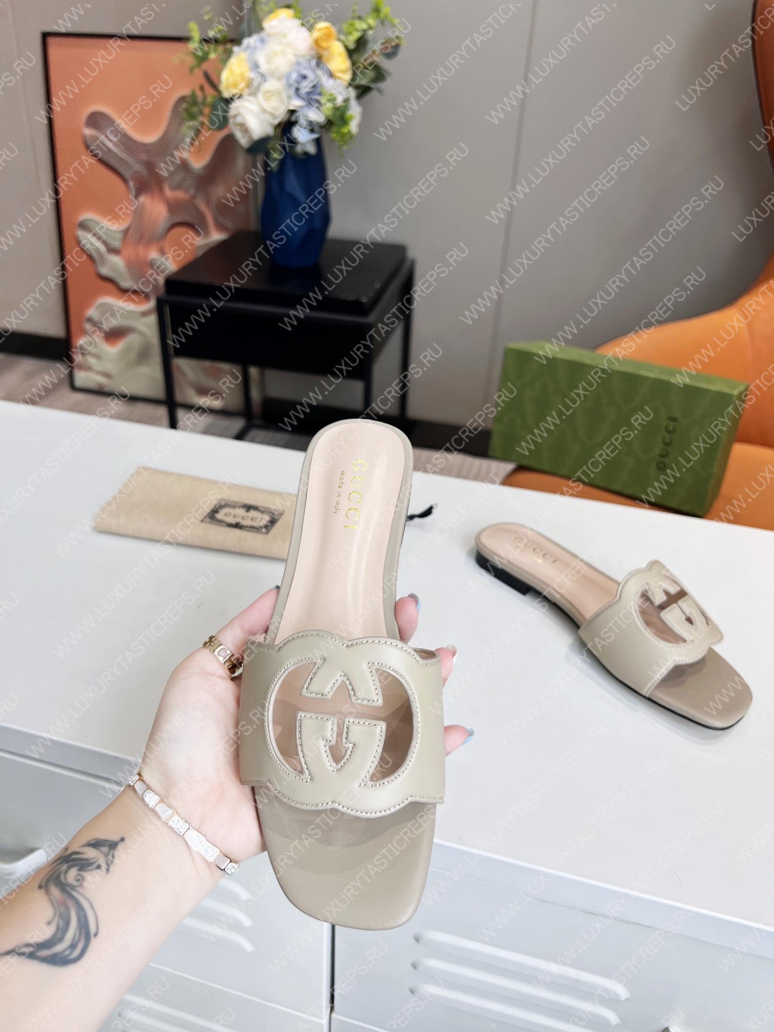 G*u*i interlocking g cut-out slide sandal grey 694450