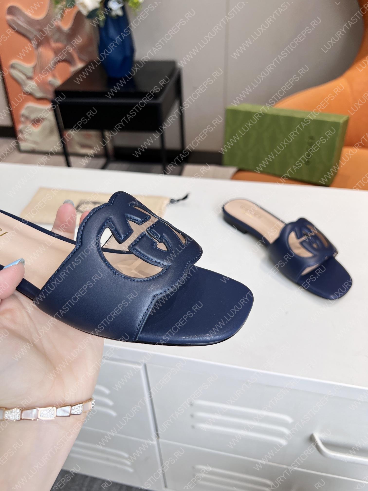 G*u*i interlocking g cut-out slide sandal dark blue 694451
