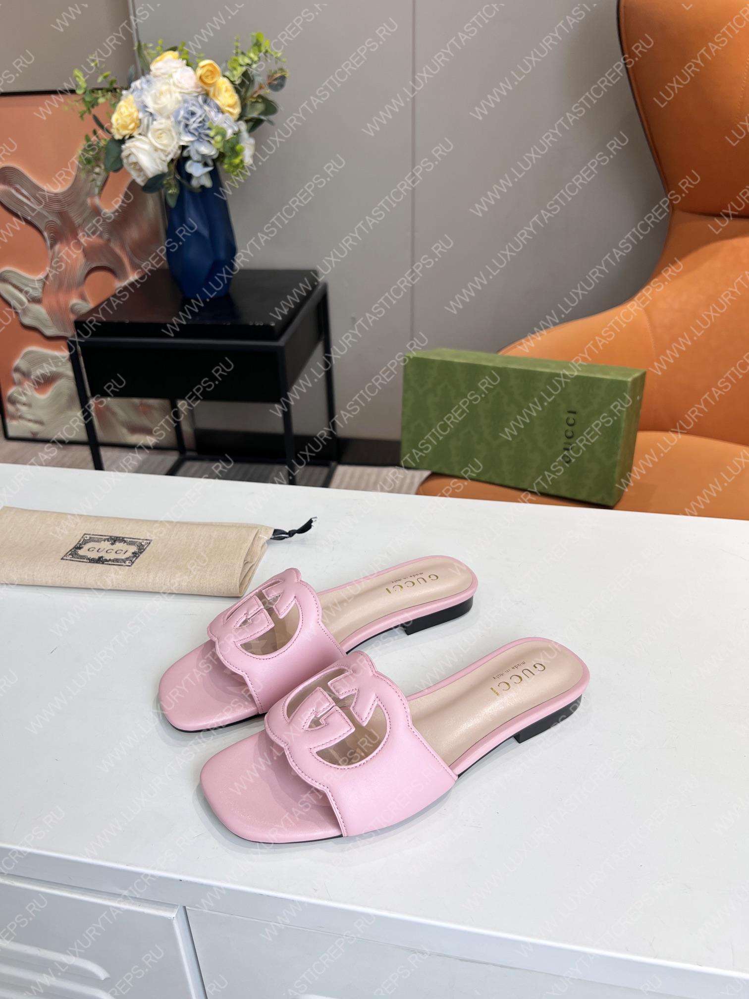 G*u*i interlocking g cut-out slide sandal baby pink 694451