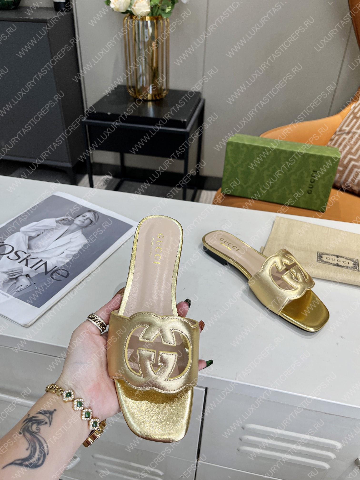 G*u*i interlocking g cut-out slide sandal gold 694451