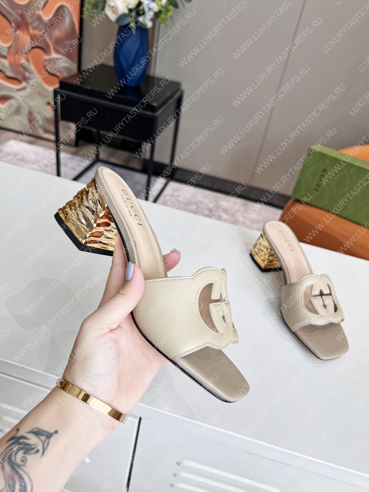 G*u*i interlocking g cut-out heeled slide sandal light beige 694451