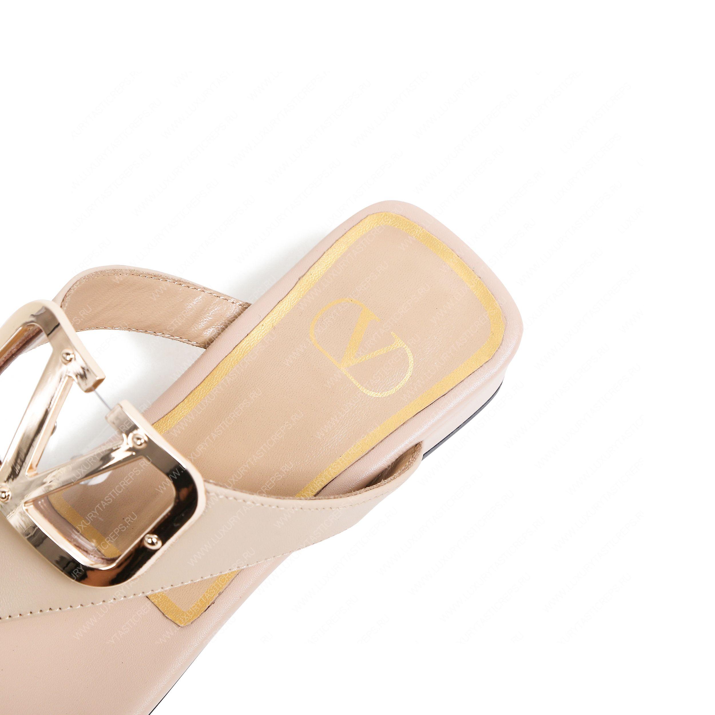 VALENTINO VLOGO SIGNATURE FLAT SANDAL FAWN WS0M21HWS_0CR