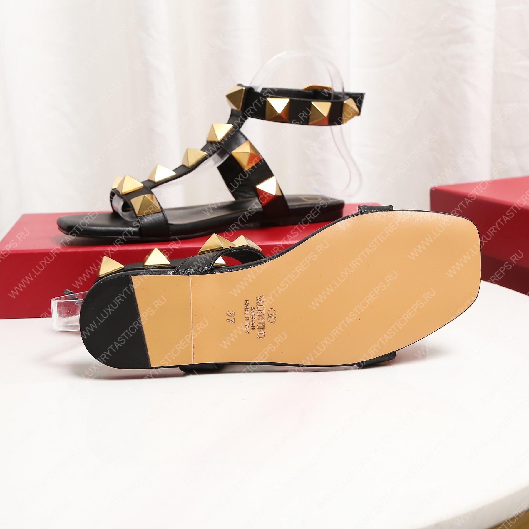 VALENTINO ROMAN STUD FLAT CALFSKIN SANDAL BLACK 1W2S0BU8ZWM