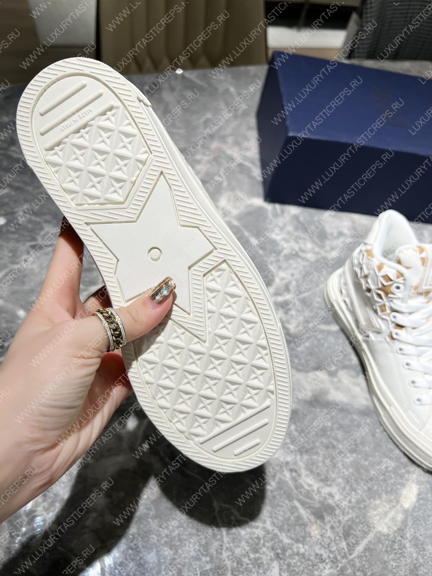 ch**an D*or walk’nD*or sneakers gold/white 0400017606283