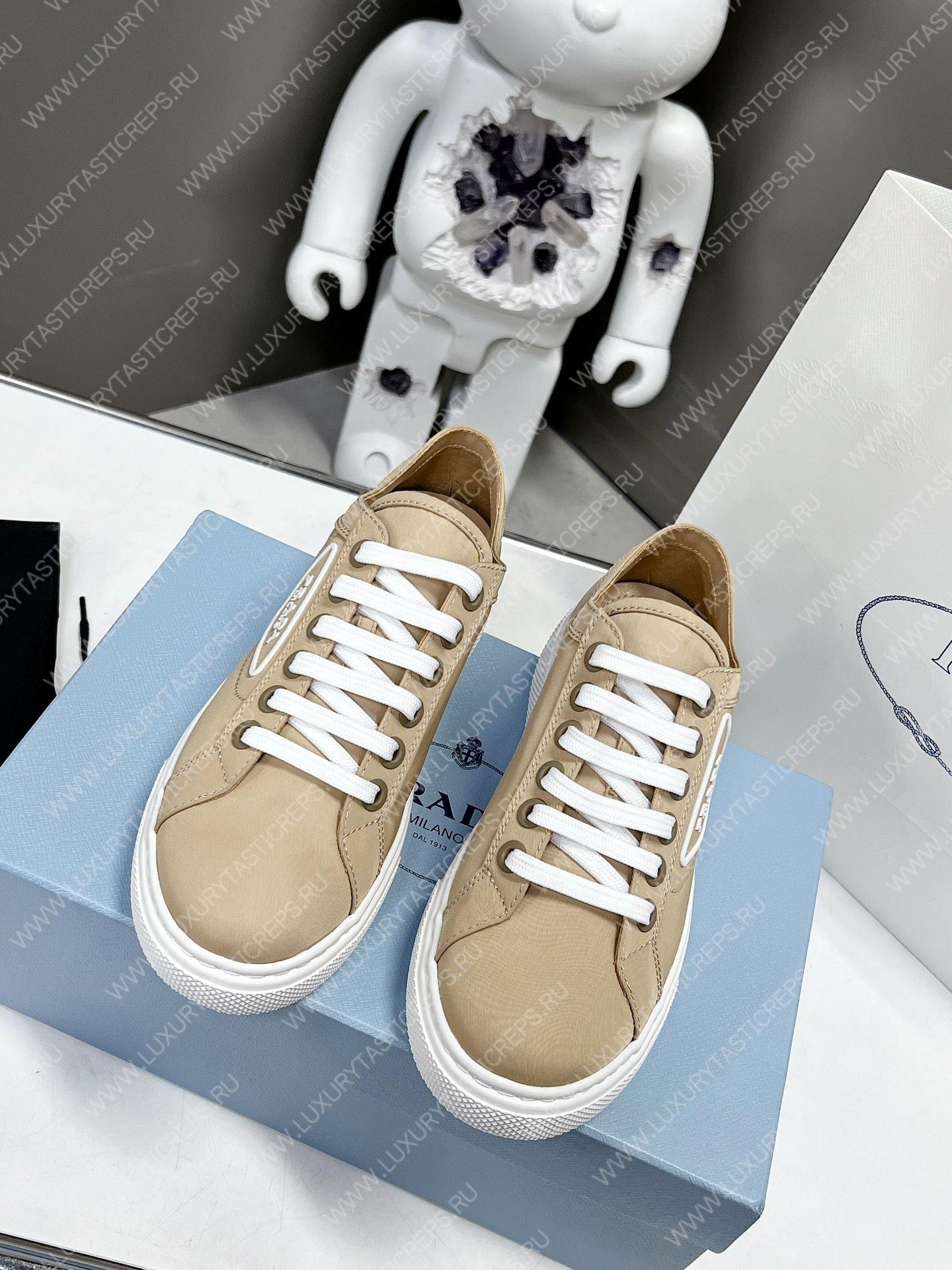 Pra*a soft calf leather sneakers beige 4e3560