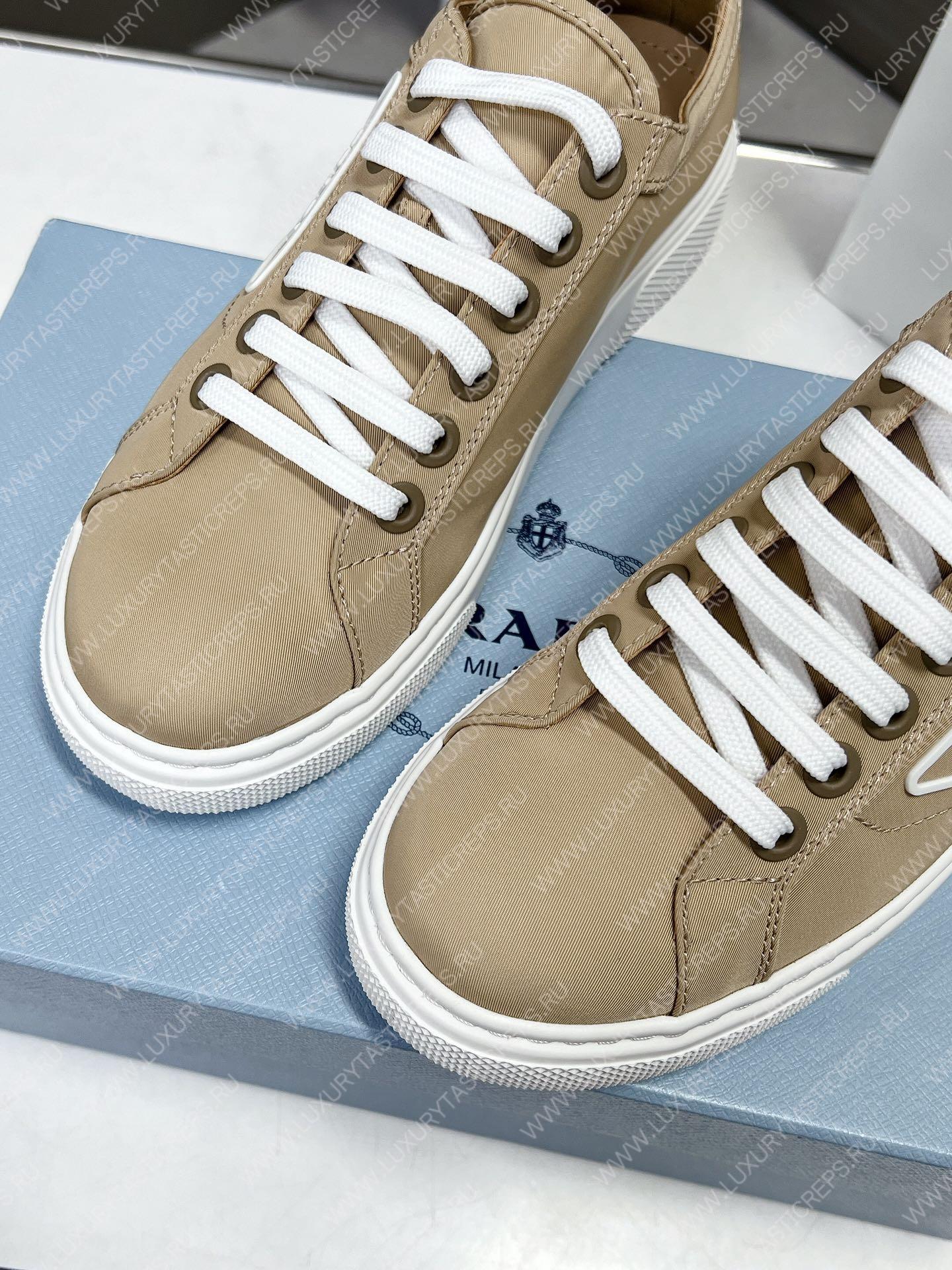 Pra*a soft calf leather sneakers beige 4e3560