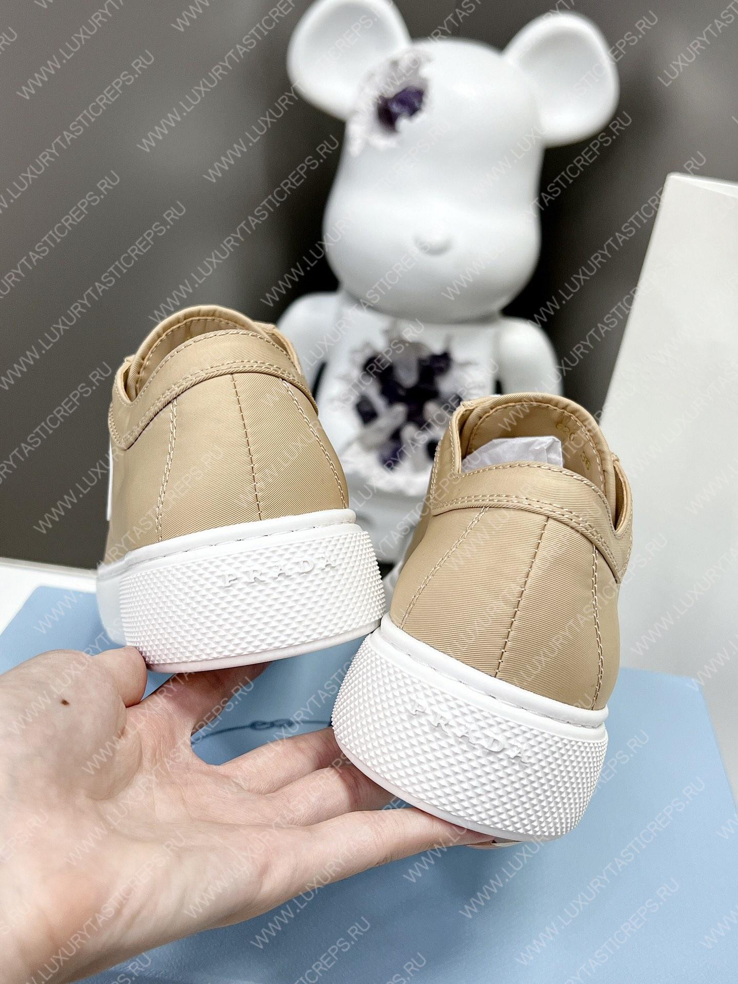 Pra*a soft calf leather sneakers beige 4e3560