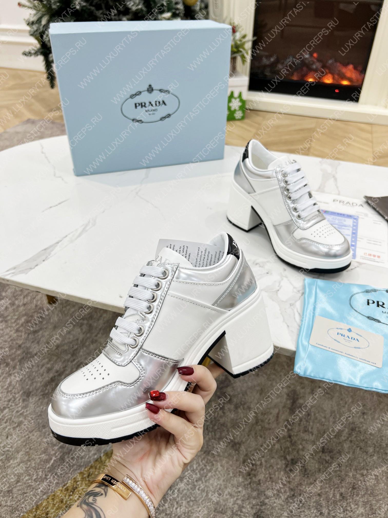 Pra*a downtown high-heeled leather sneakers white/grey 1e792m
