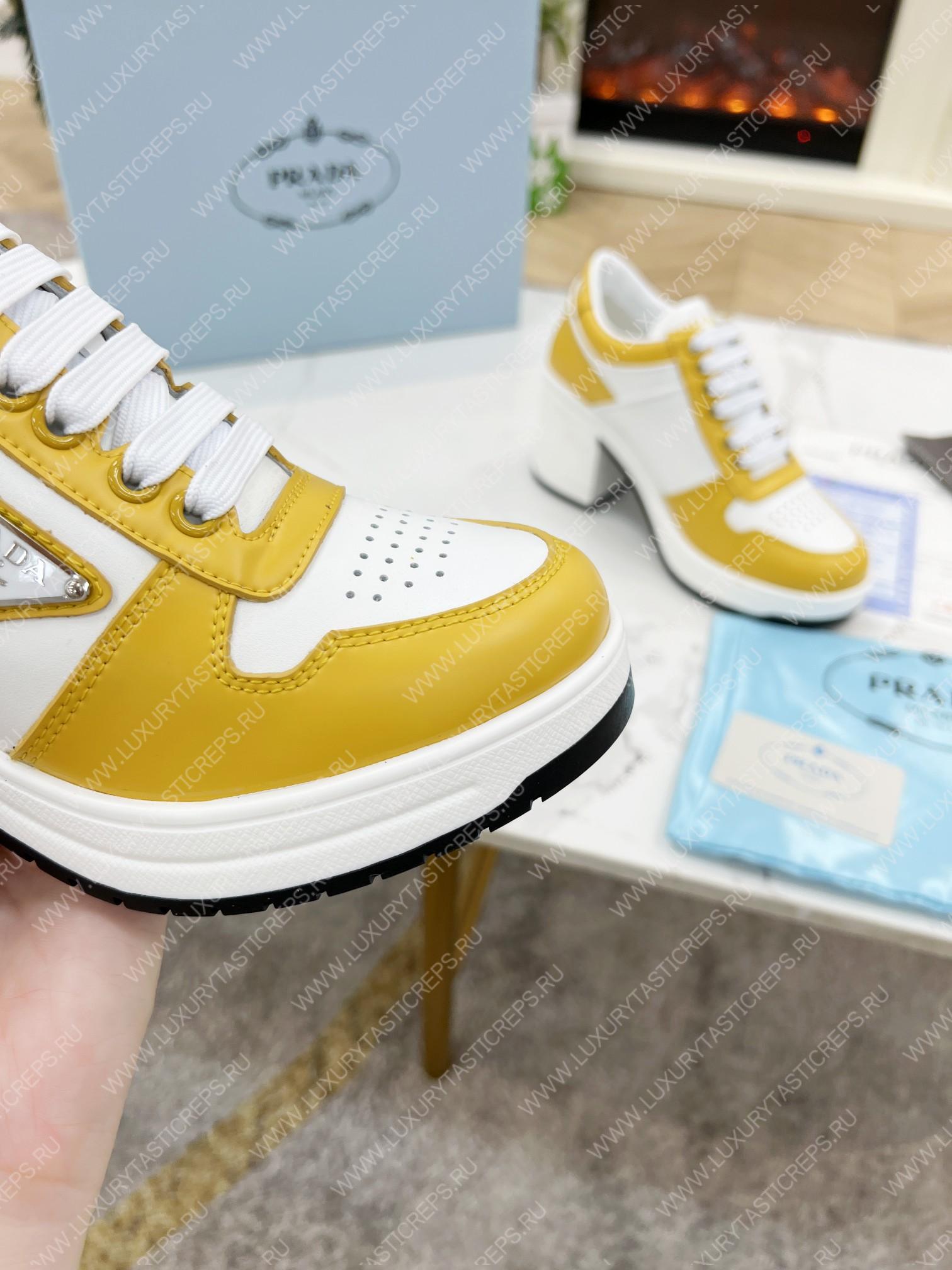 Pra*a downtown high-heeled leather sneakers white/sun 1e792m