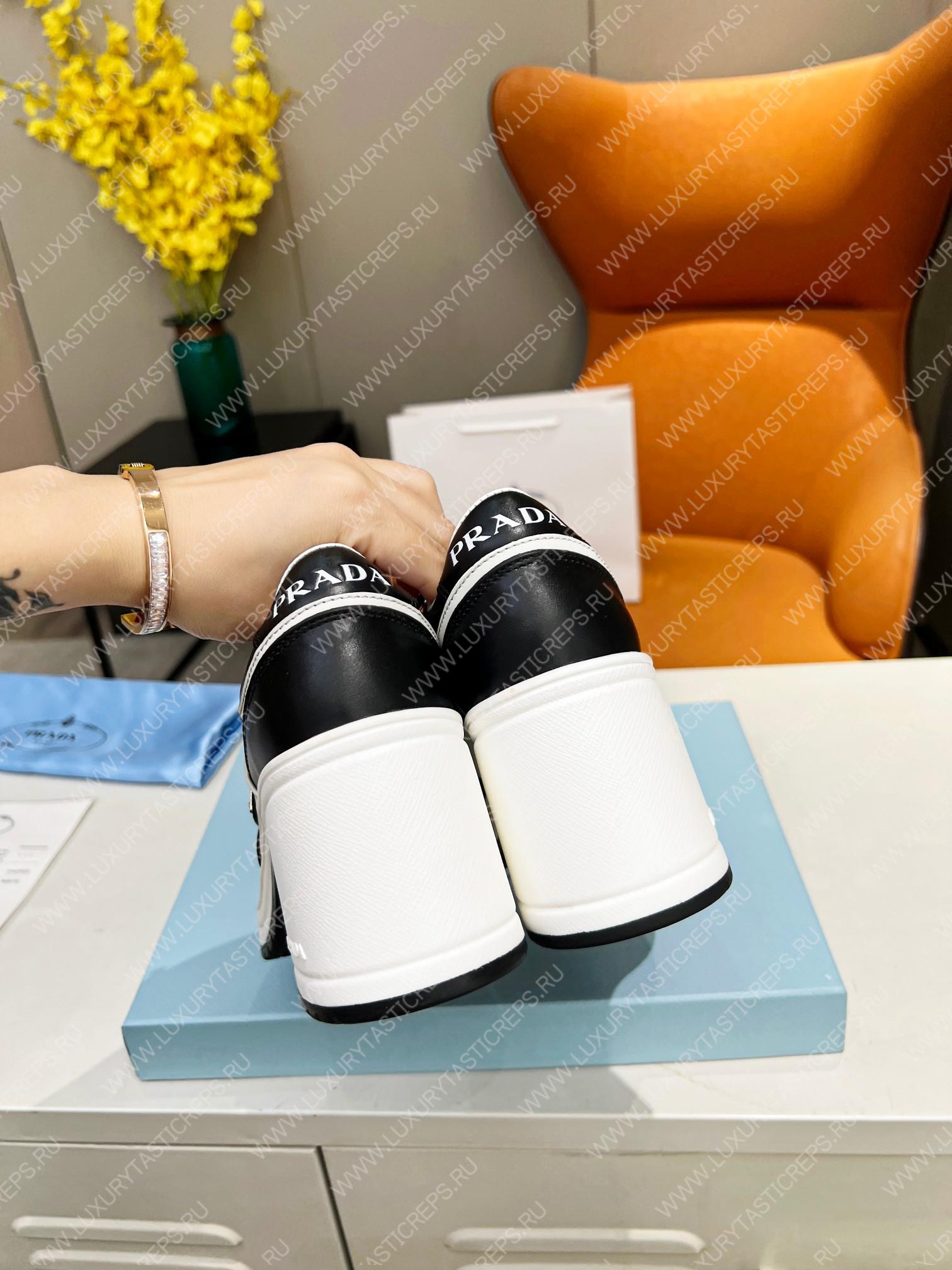 Pra*a downtown high heeled sneakers white/black 1e792m