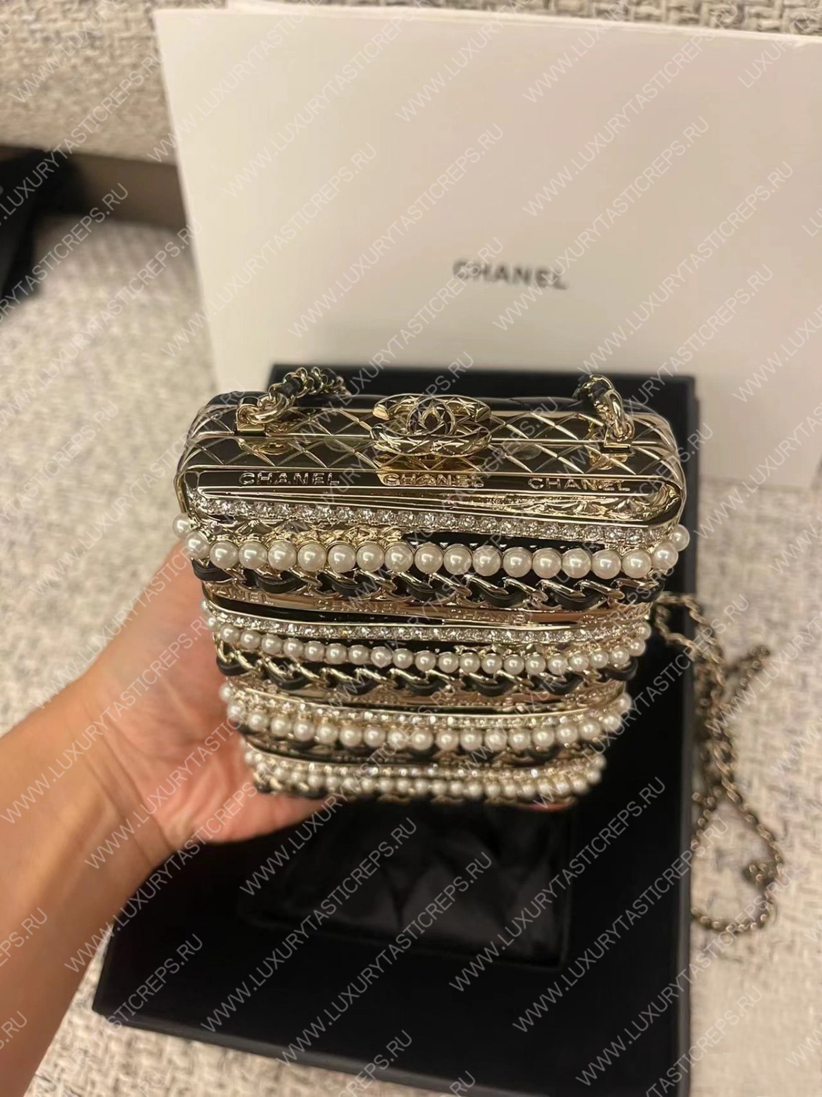 Ch*el small evening bag strass imitation pearls gold black white as3528