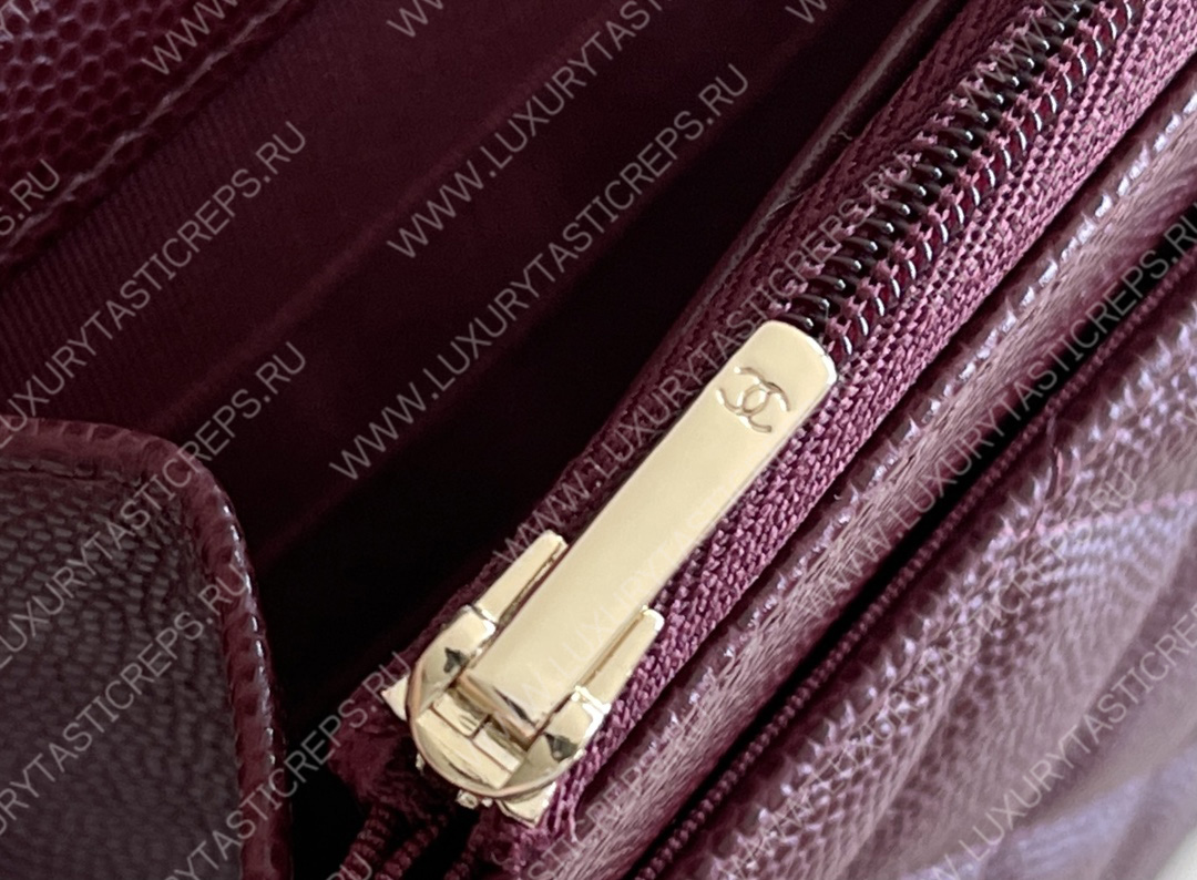 Ch*el classic wallet on chain burgundy ap0250