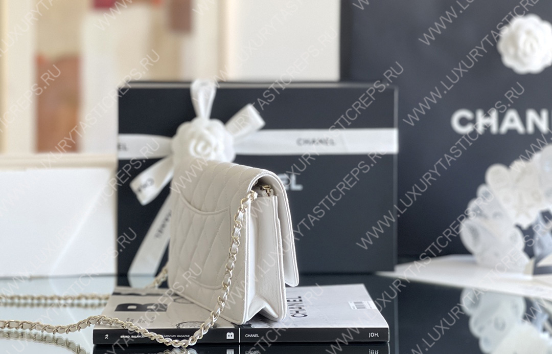 Ch*el mini flap bag white a33814