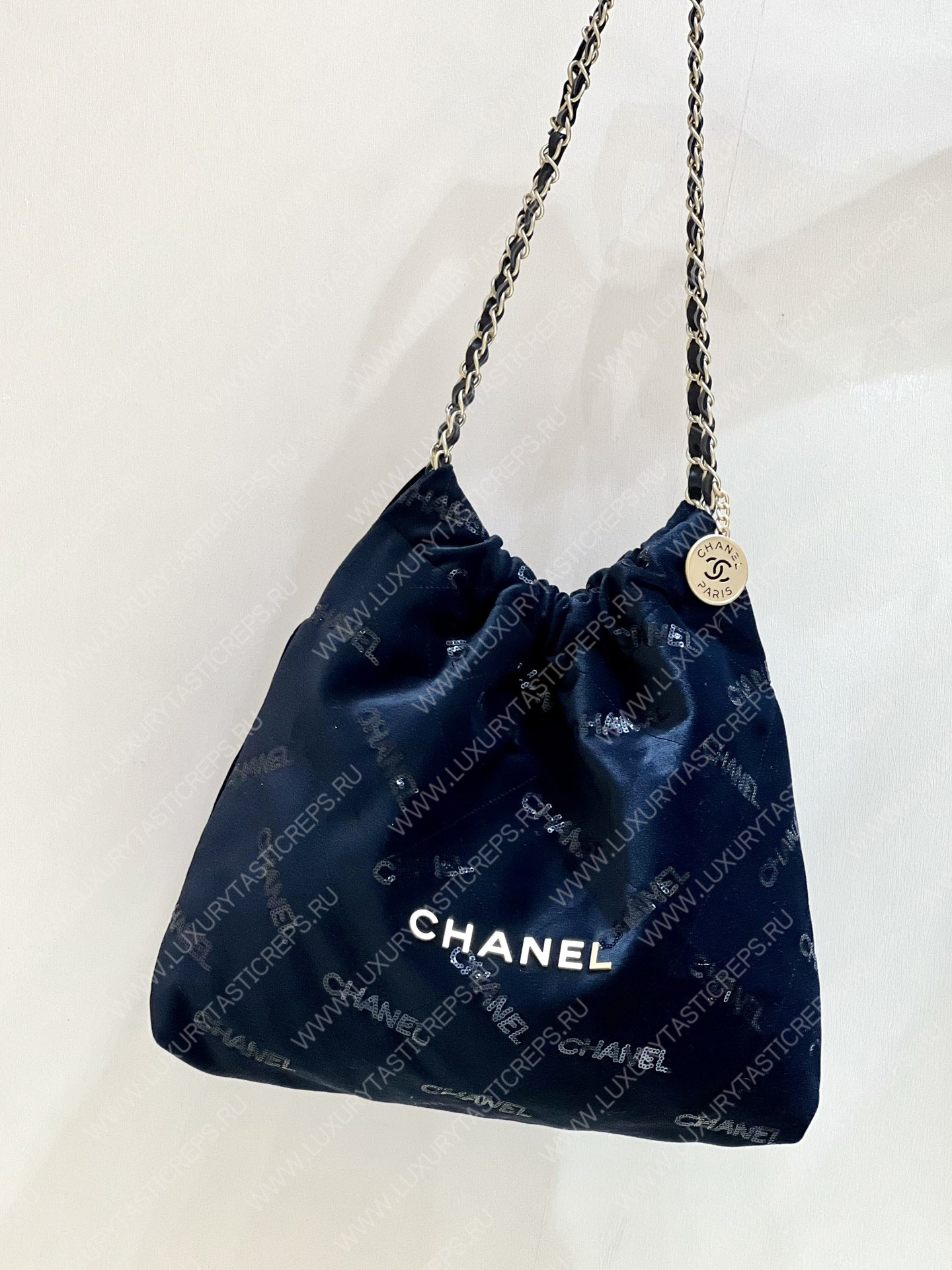 Ch*el 22 handbag black as3261