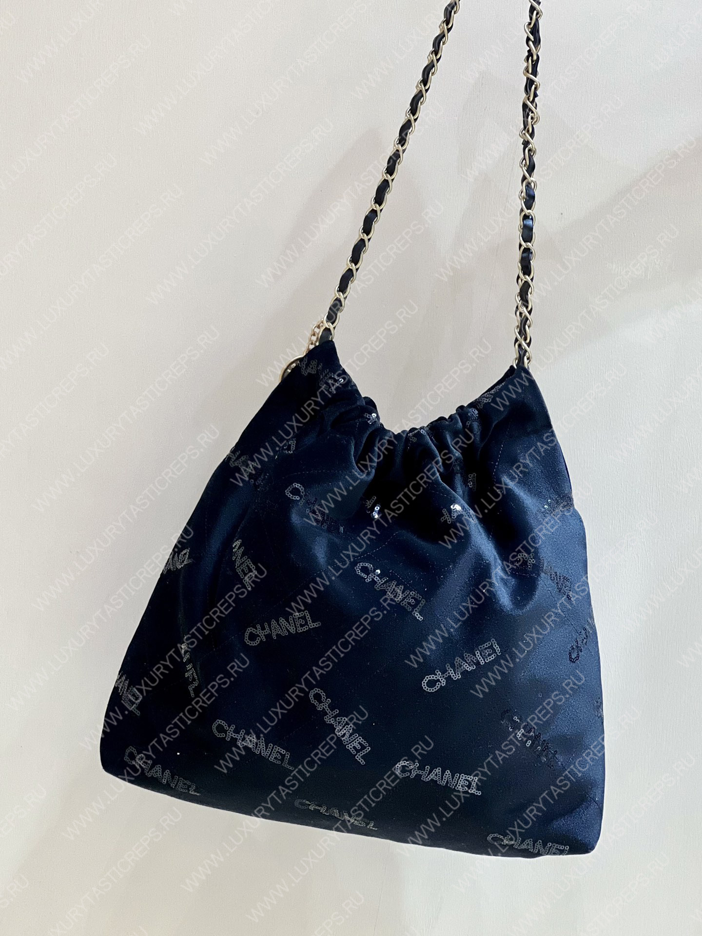 Ch*el 22 handbag black as3261