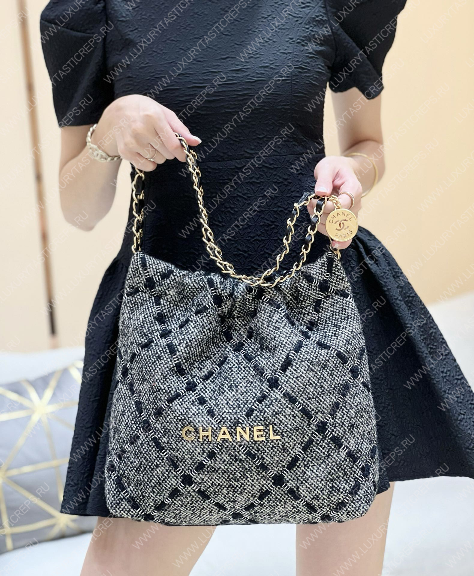Ch*el 22 handbag as3260