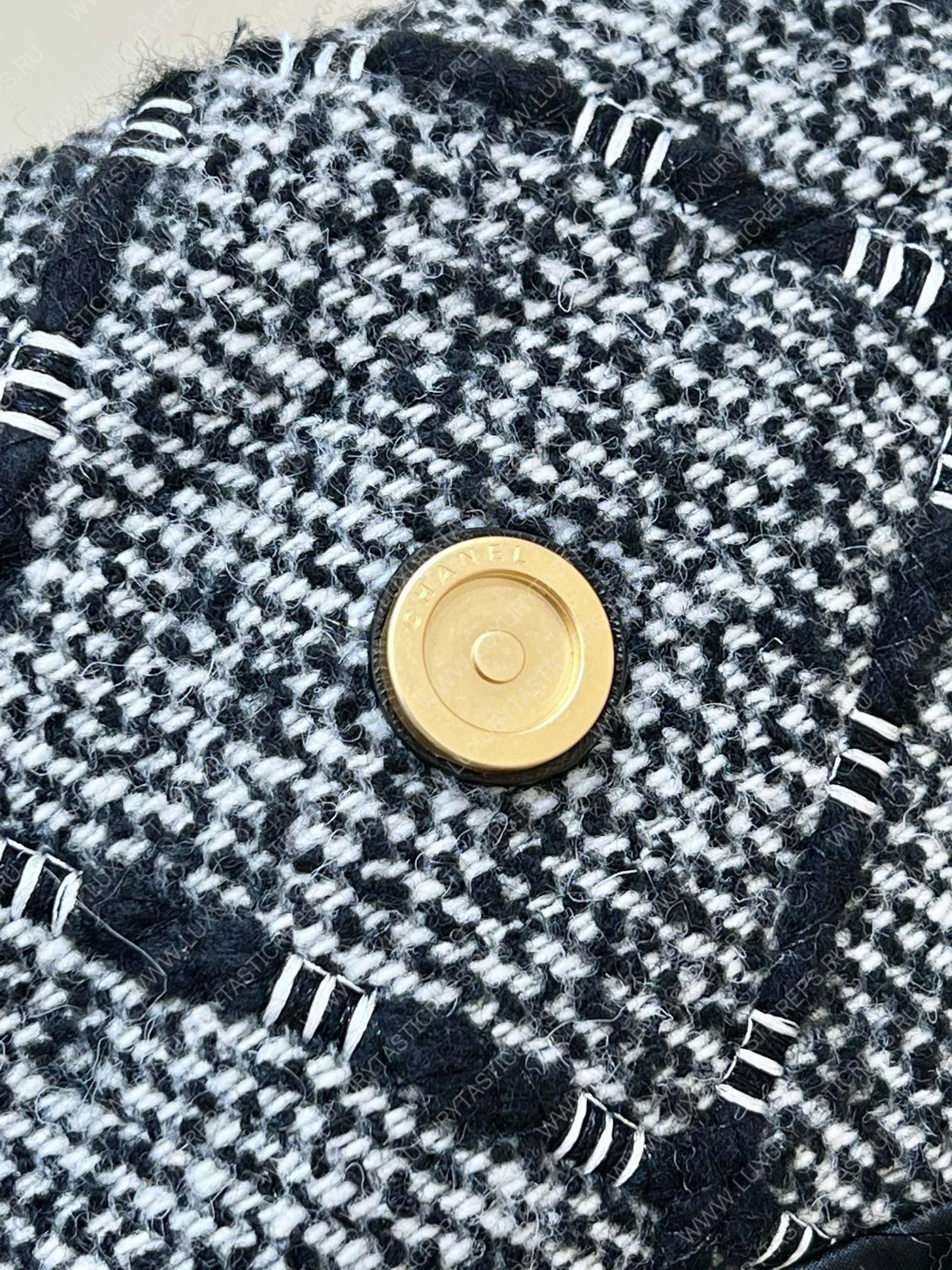 Ch*el 22 handbag grey as3261