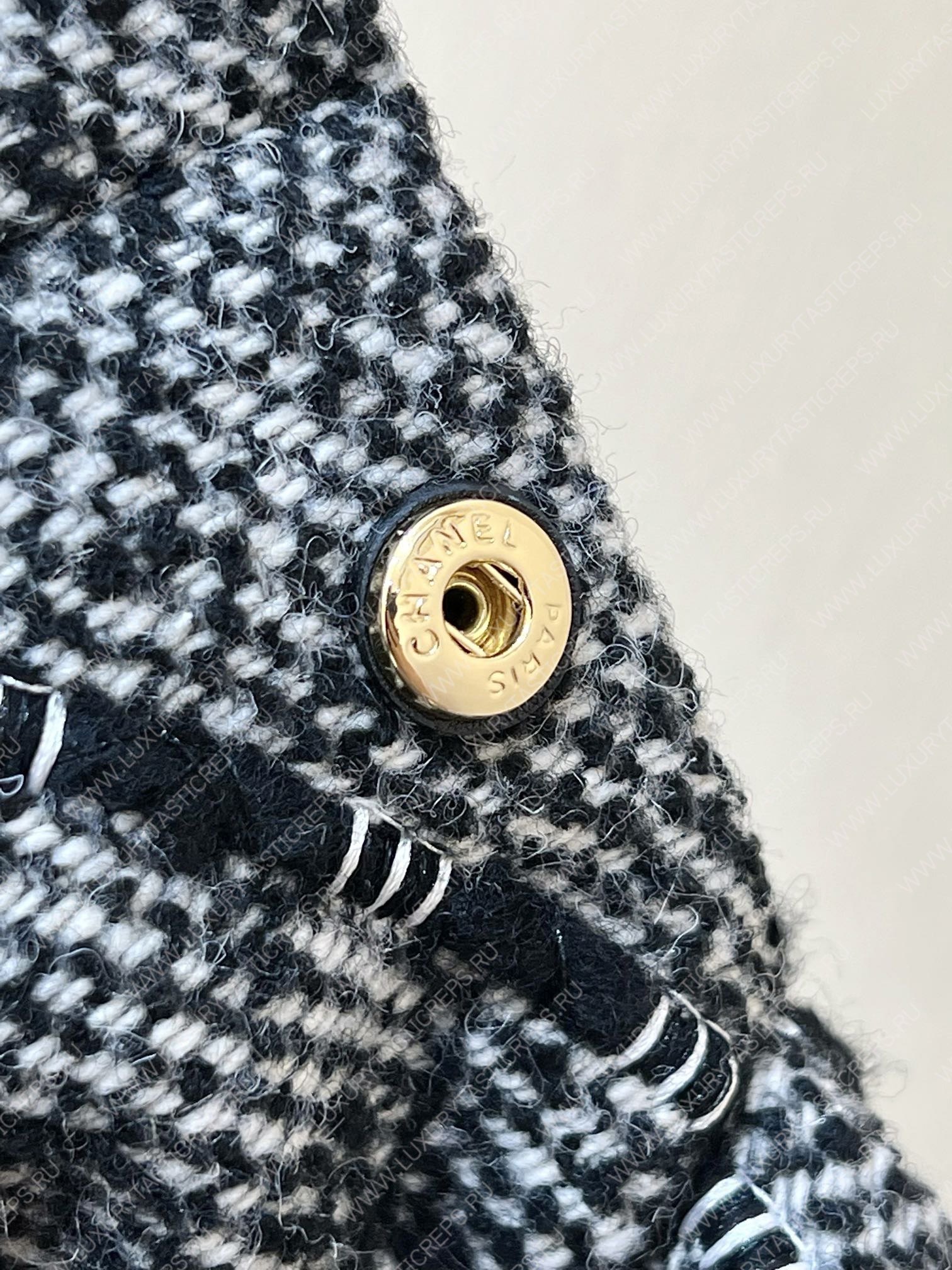 Ch*el 22 handbag grey as3261