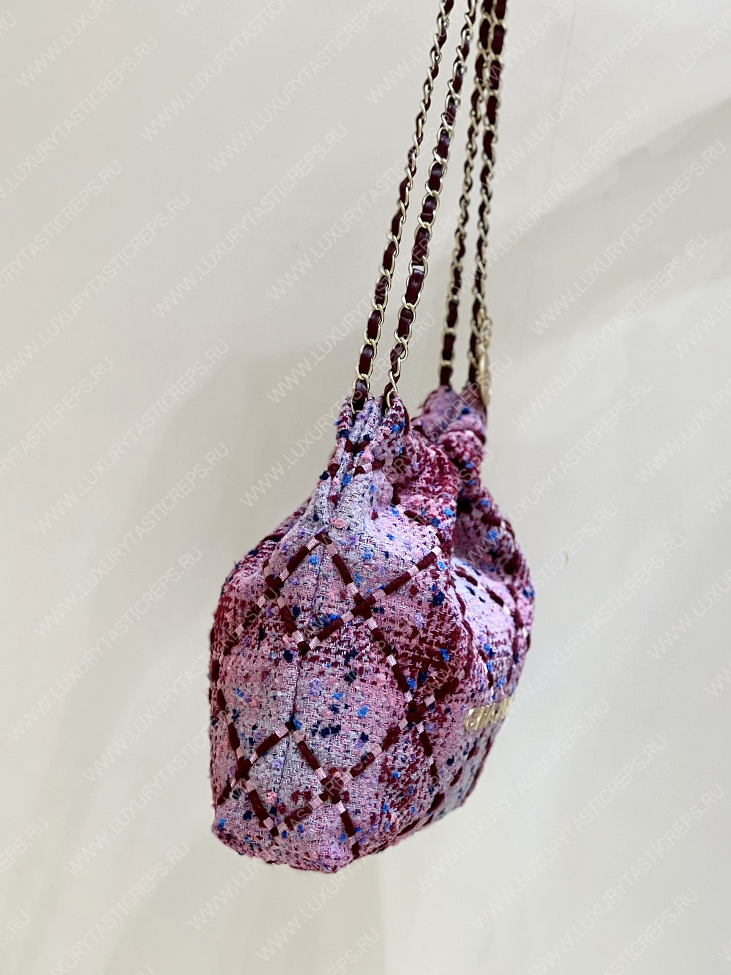 Ch*el 22 handbag pink, burgundy & multicolor as3260