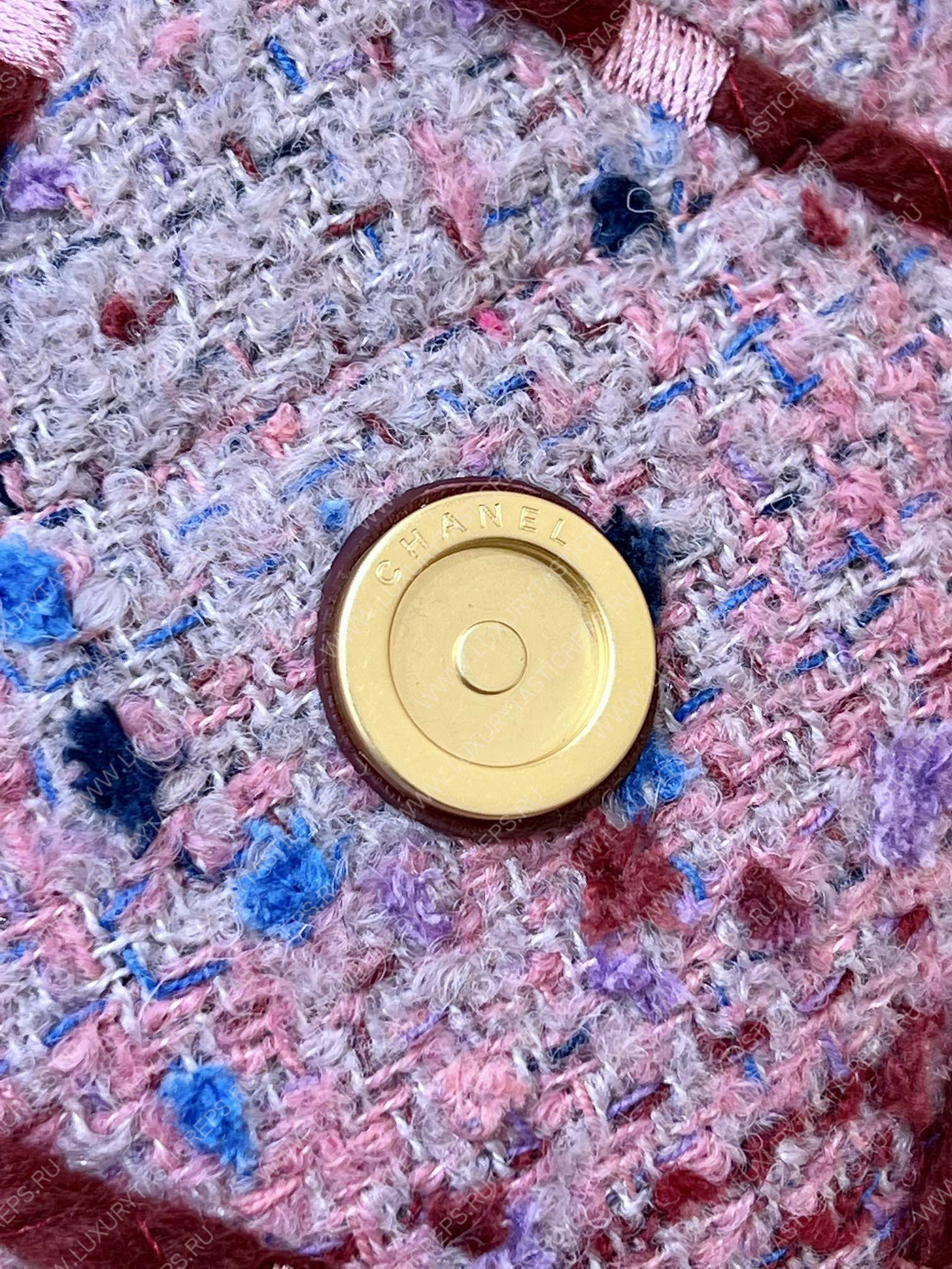 Ch*el 22 handbag pink, burgundy & multicolor as3260