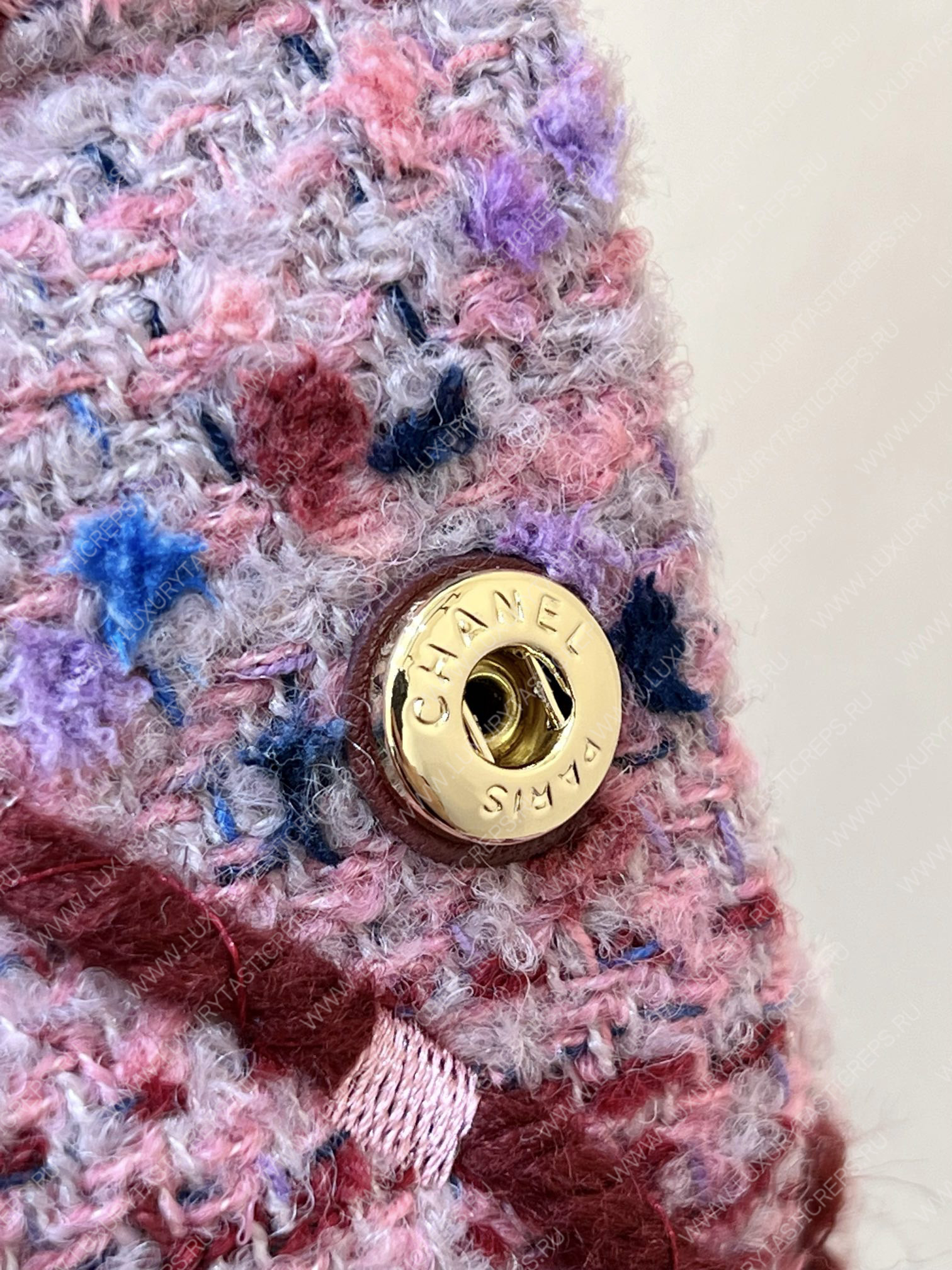 Ch*el 22 handbag pink, burgundy & multicolor as3260