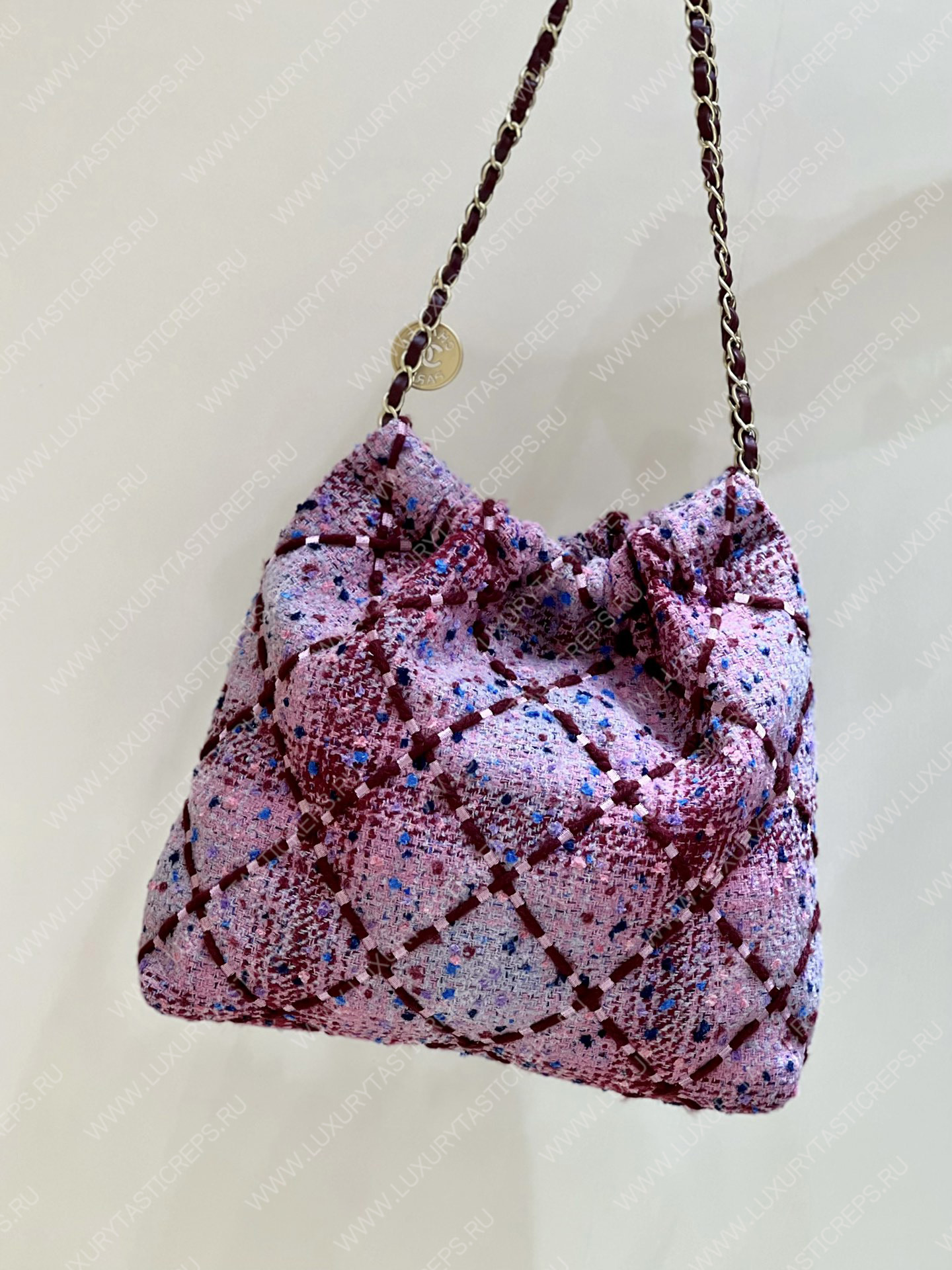 Ch*el 22 handbagbag, burgundy & multicolor as3261