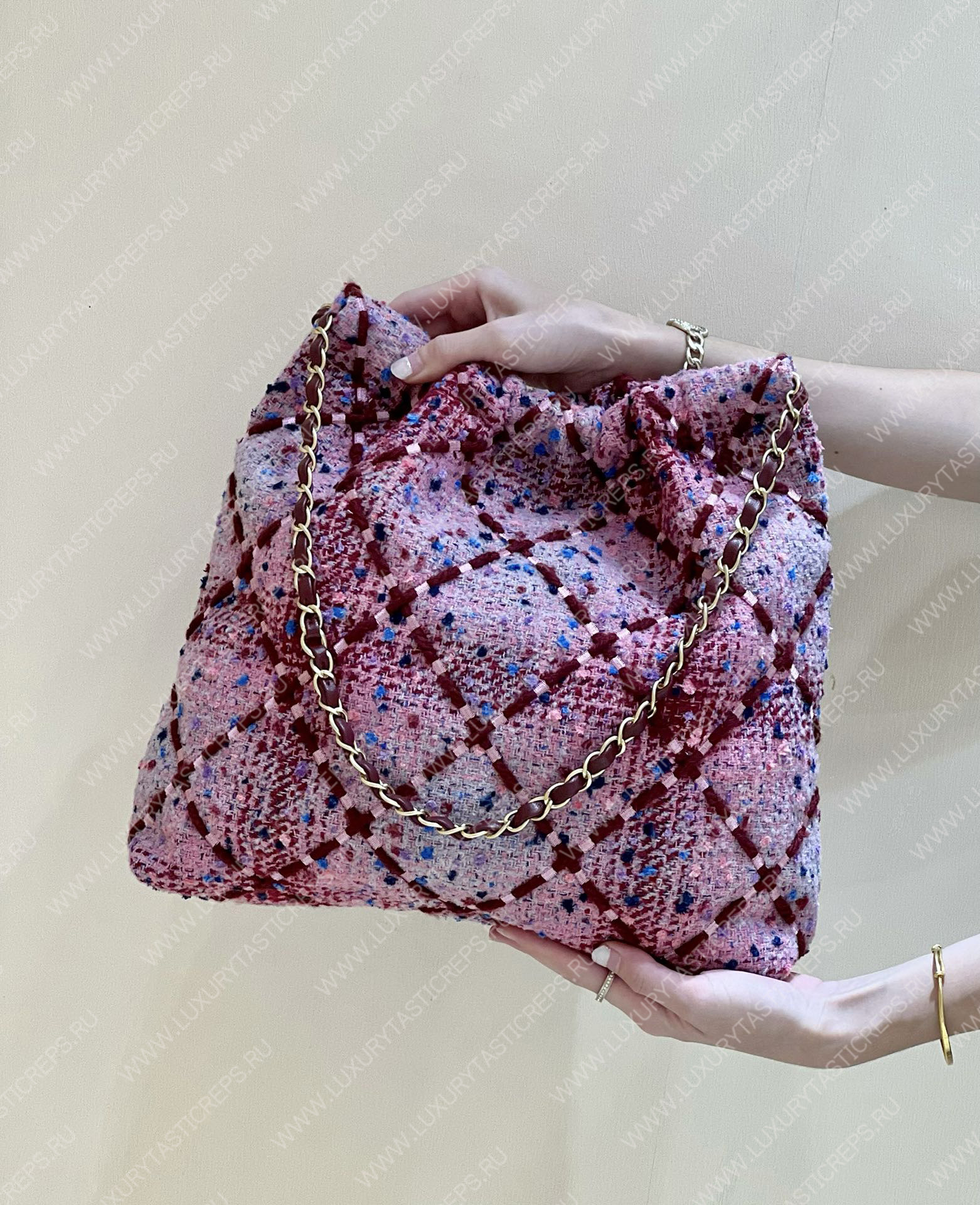 Ch*el 22 handbagbag, burgundy & multicolor as3261