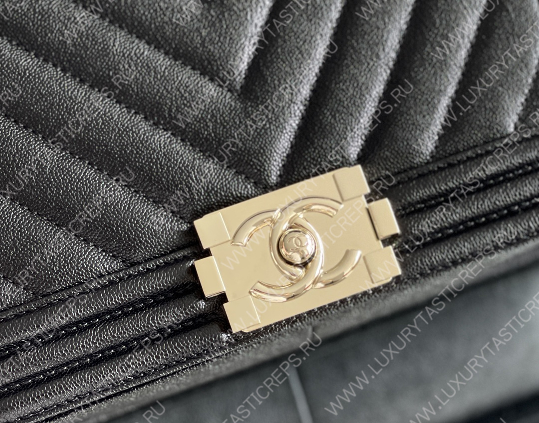 Ch*el boy handbag black a67086