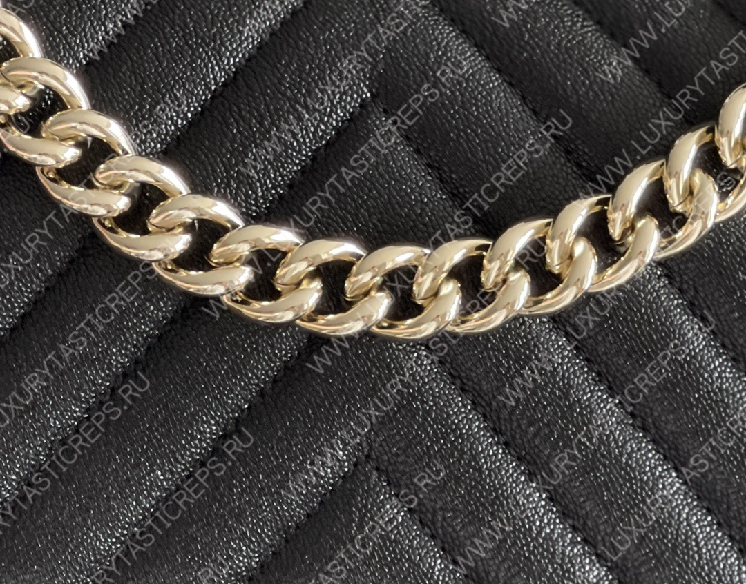 Ch*el boy handbag black a67086