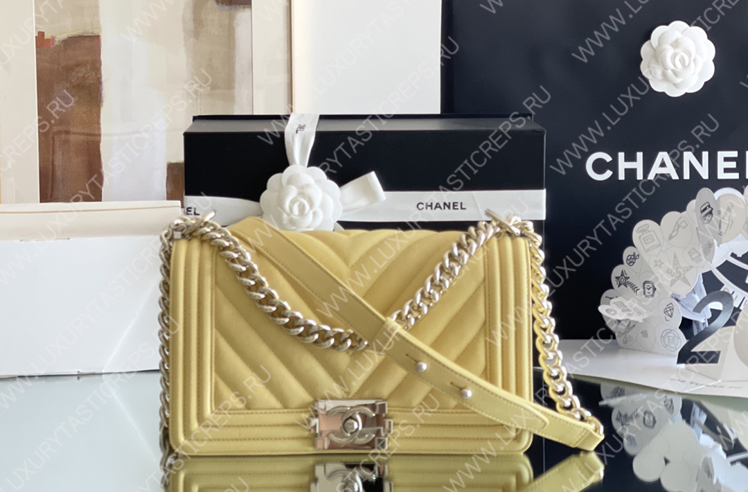 Ch*el boy handbag yellow a67086