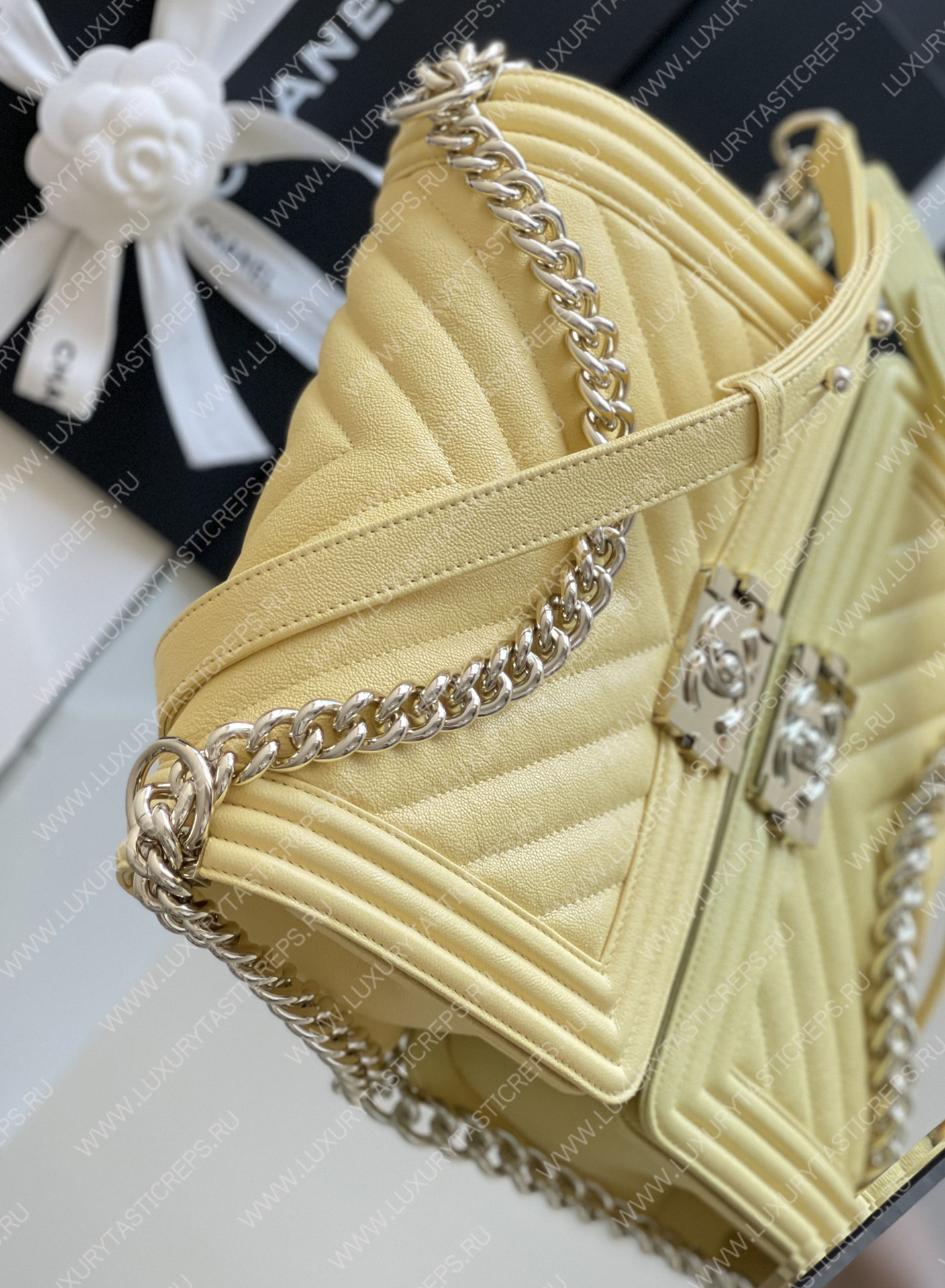 Ch*el boy handbag yellow a67086