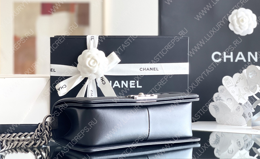 Ch*el boy handbag black a67086