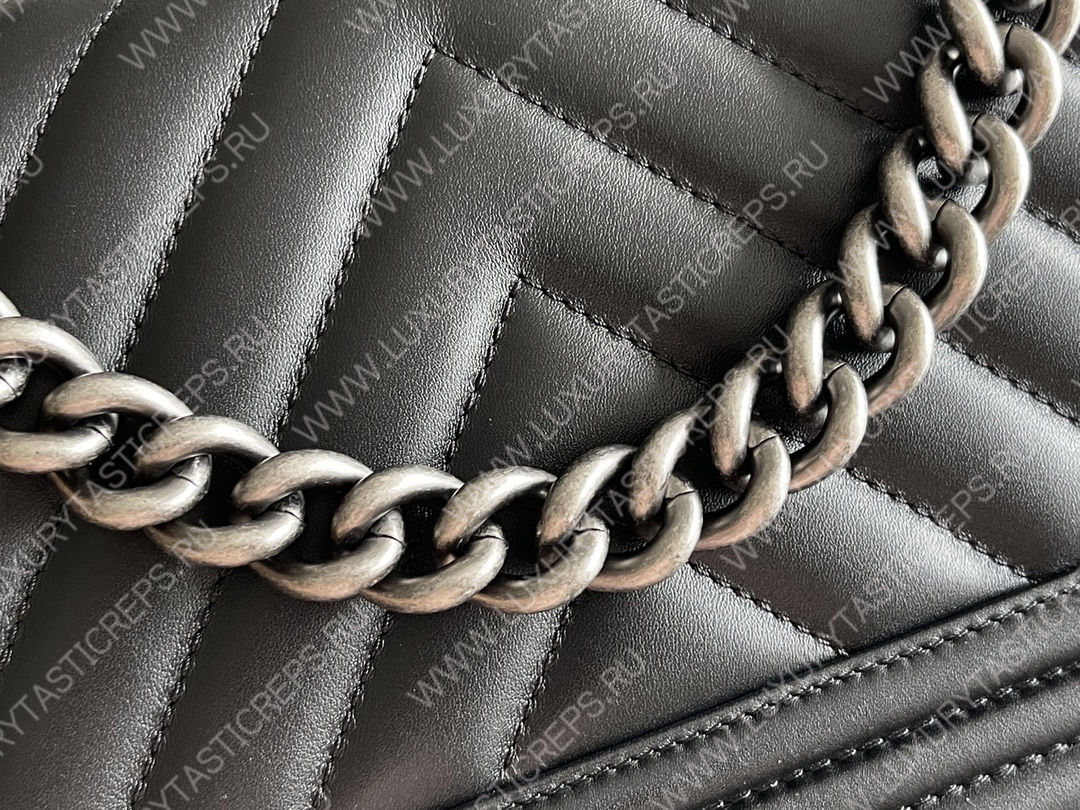 Ch*el boy handbag black a67086