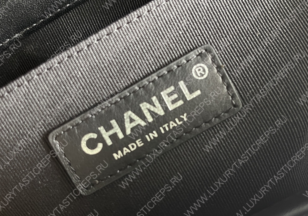 Ch*el boy handbag black a67086